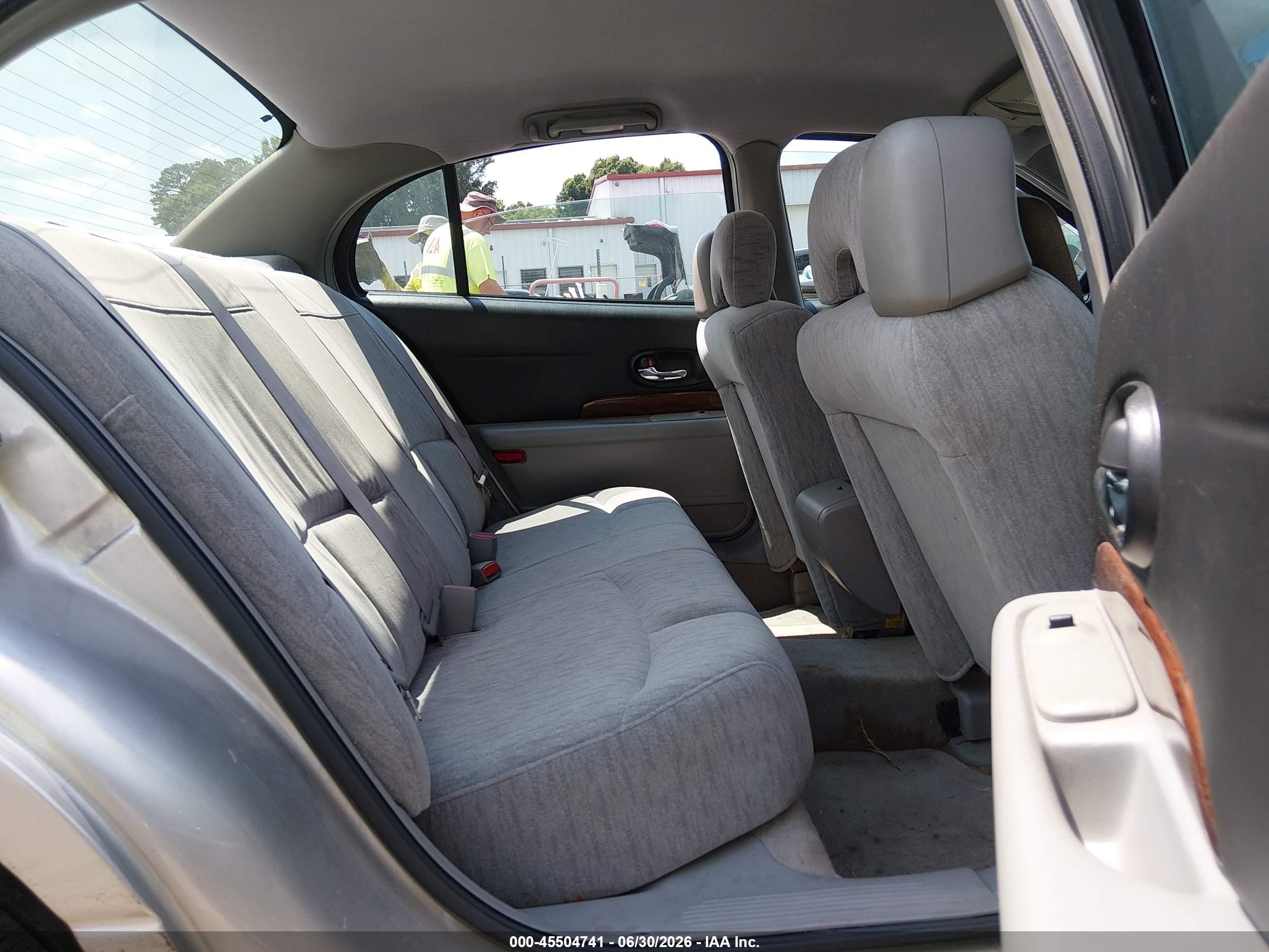 2005 Buick Lesabre Custom Серебряный vin: 1G4HP52K25U175369