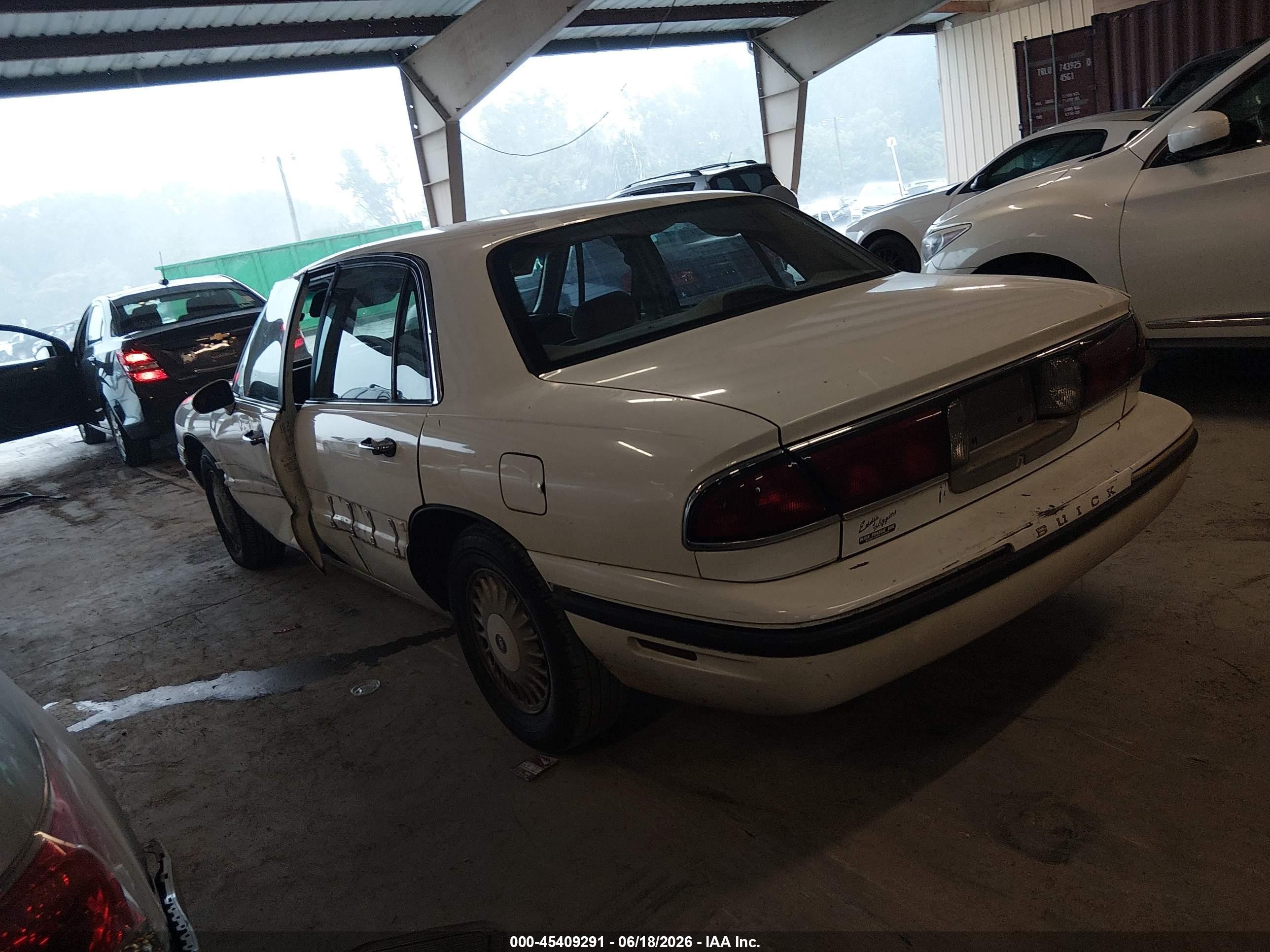 1999 Buick Lesabre Custom White vin: 1G4HP52K2XH450735