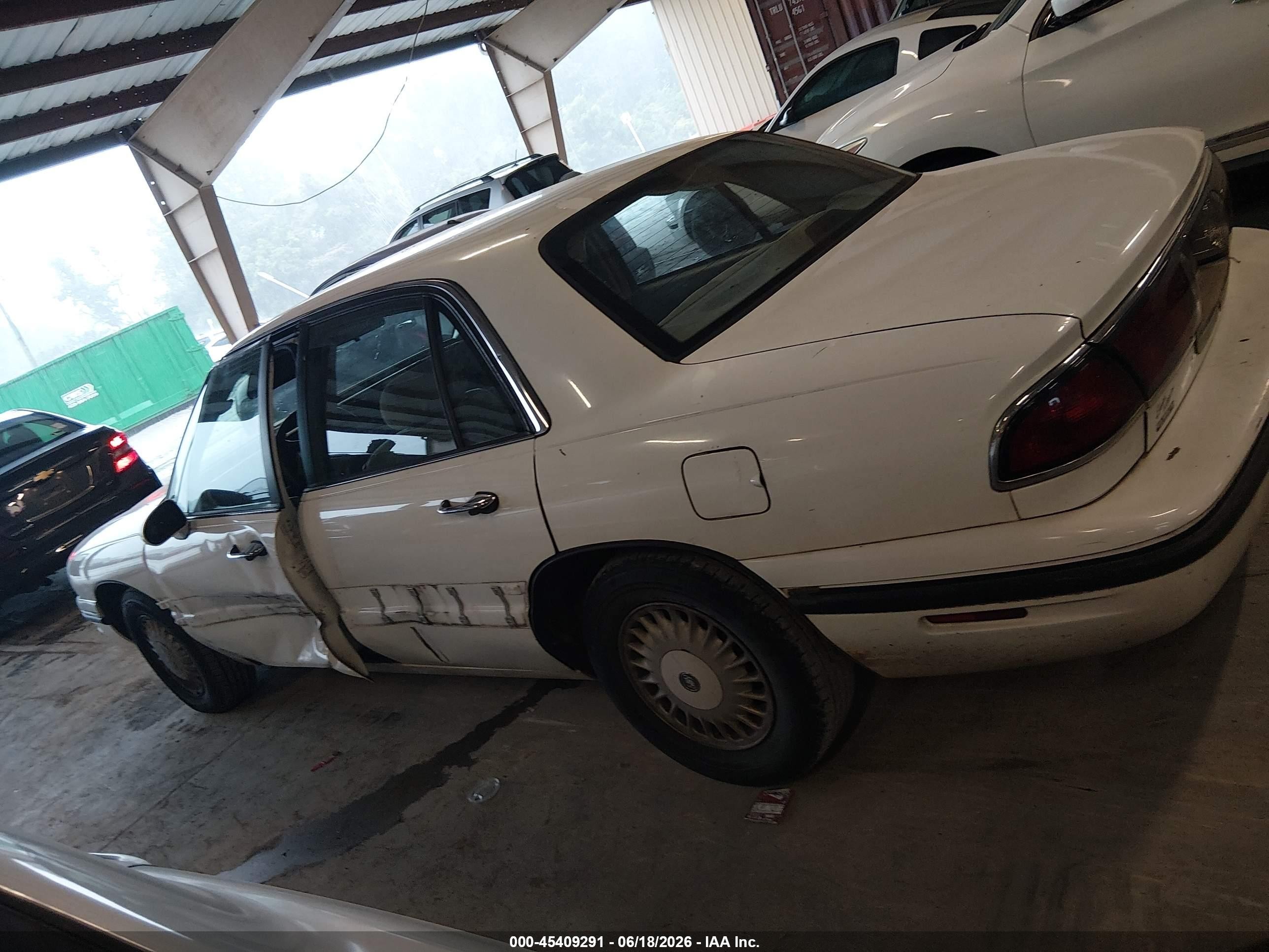 1999 Buick Lesabre Custom White vin: 1G4HP52K2XH450735