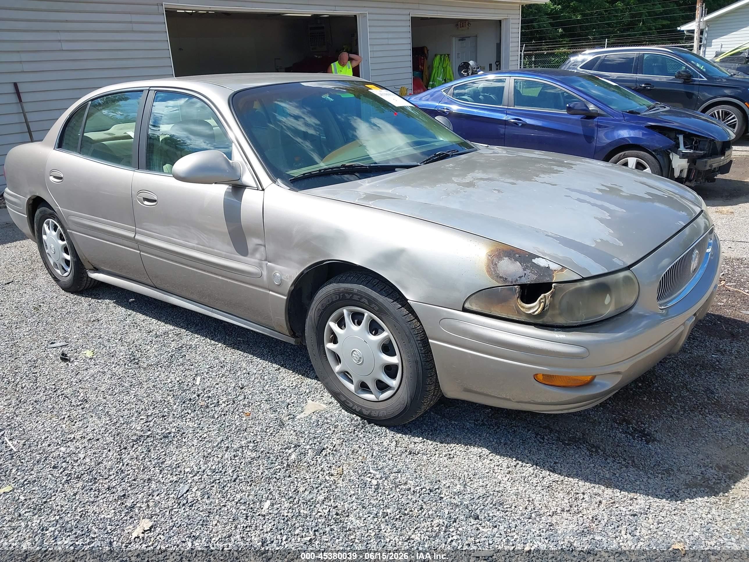 2004 Buick Lesabre Custom Gold vin: 1G4HP52K34U132996