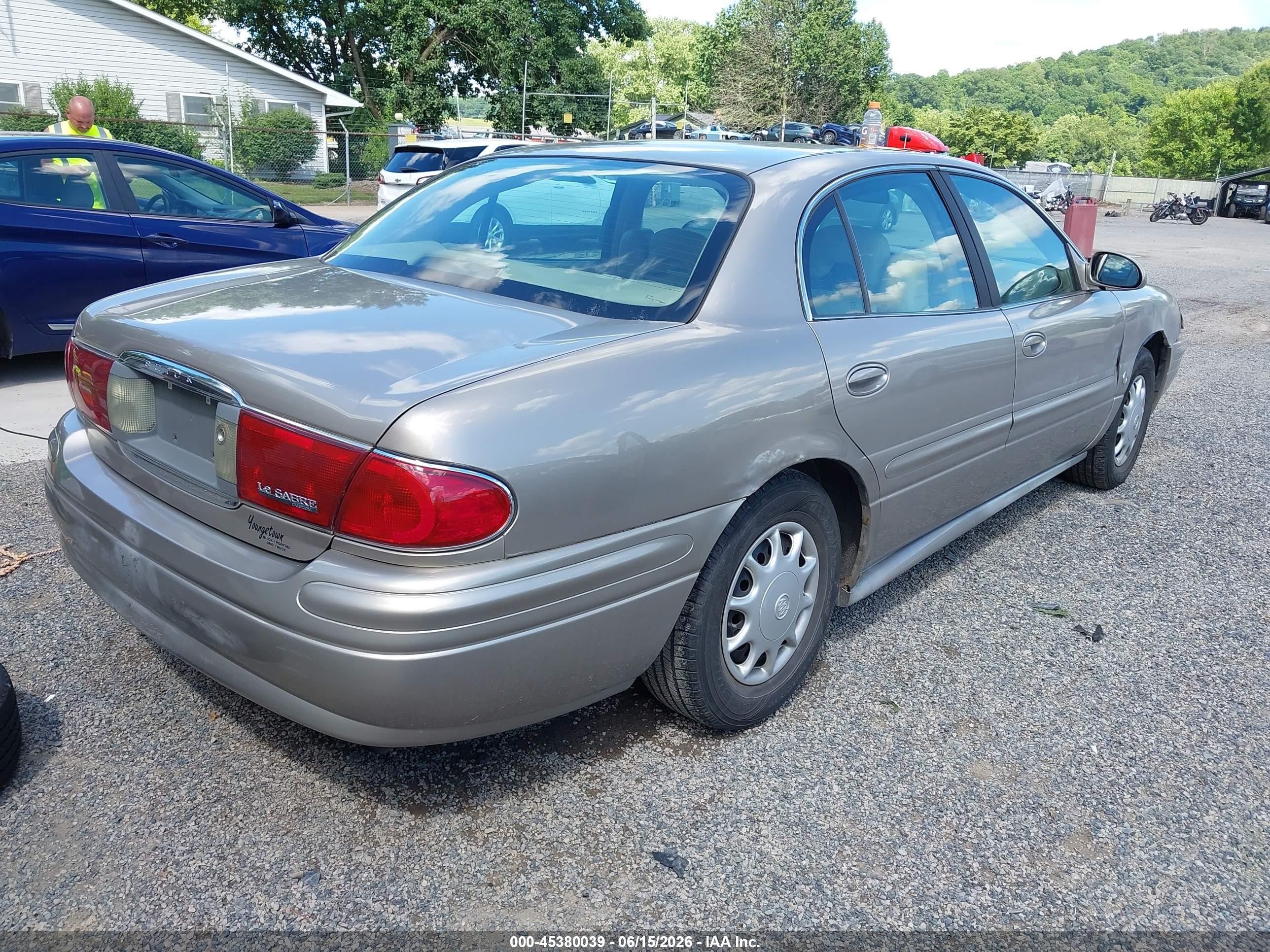 2004 Buick Lesabre Custom Gold vin: 1G4HP52K34U132996