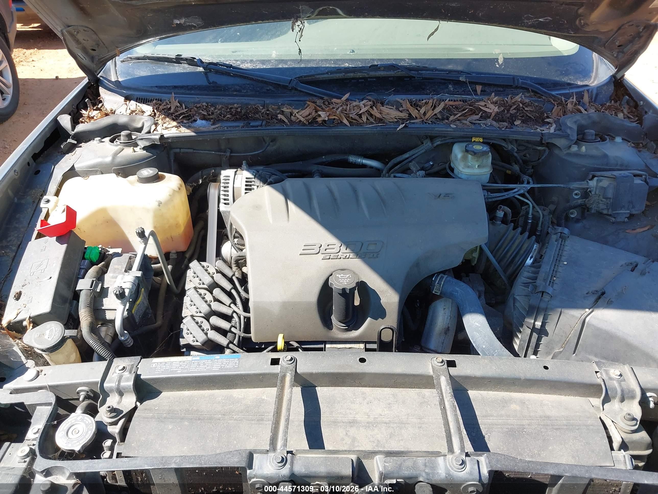 2005 Buick Lesabre Custom Silver vin: 1G4HP52K35U270068