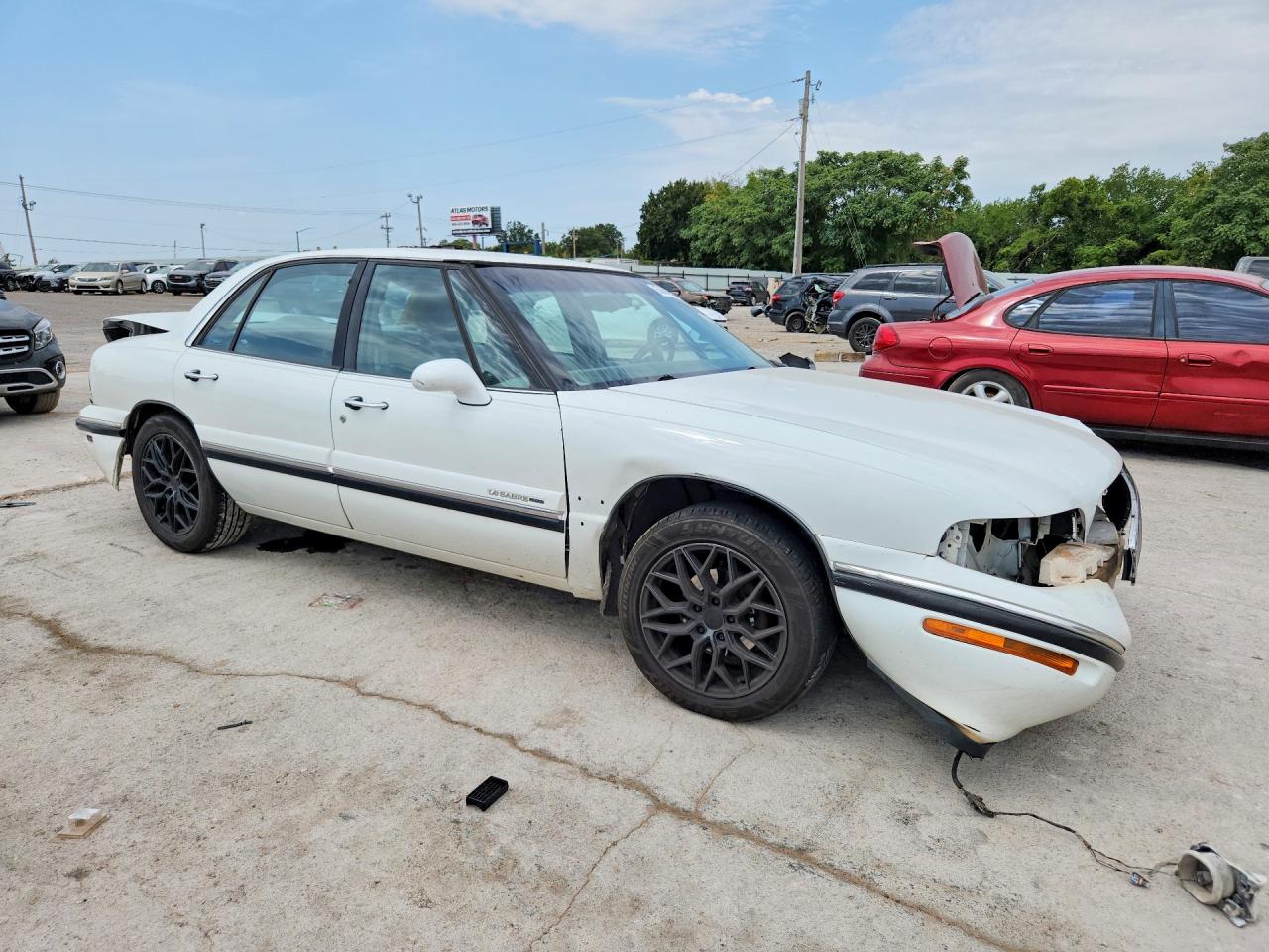 1998 Buick Lesabre Custom White vin: 1G4HP52K3WH412834