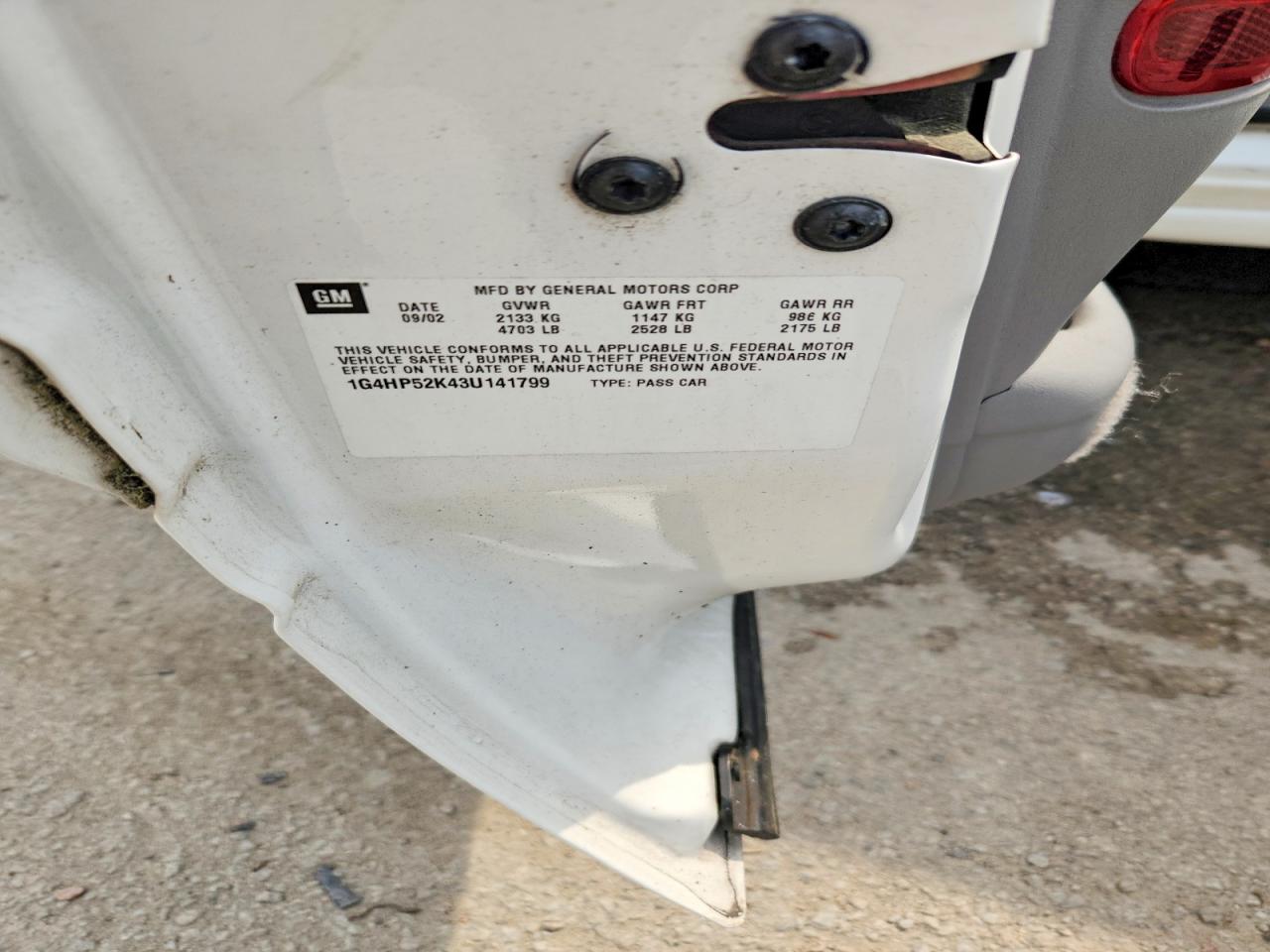 2003 Buick Lesabre Custom White vin: 1G4HP52K43U141799
