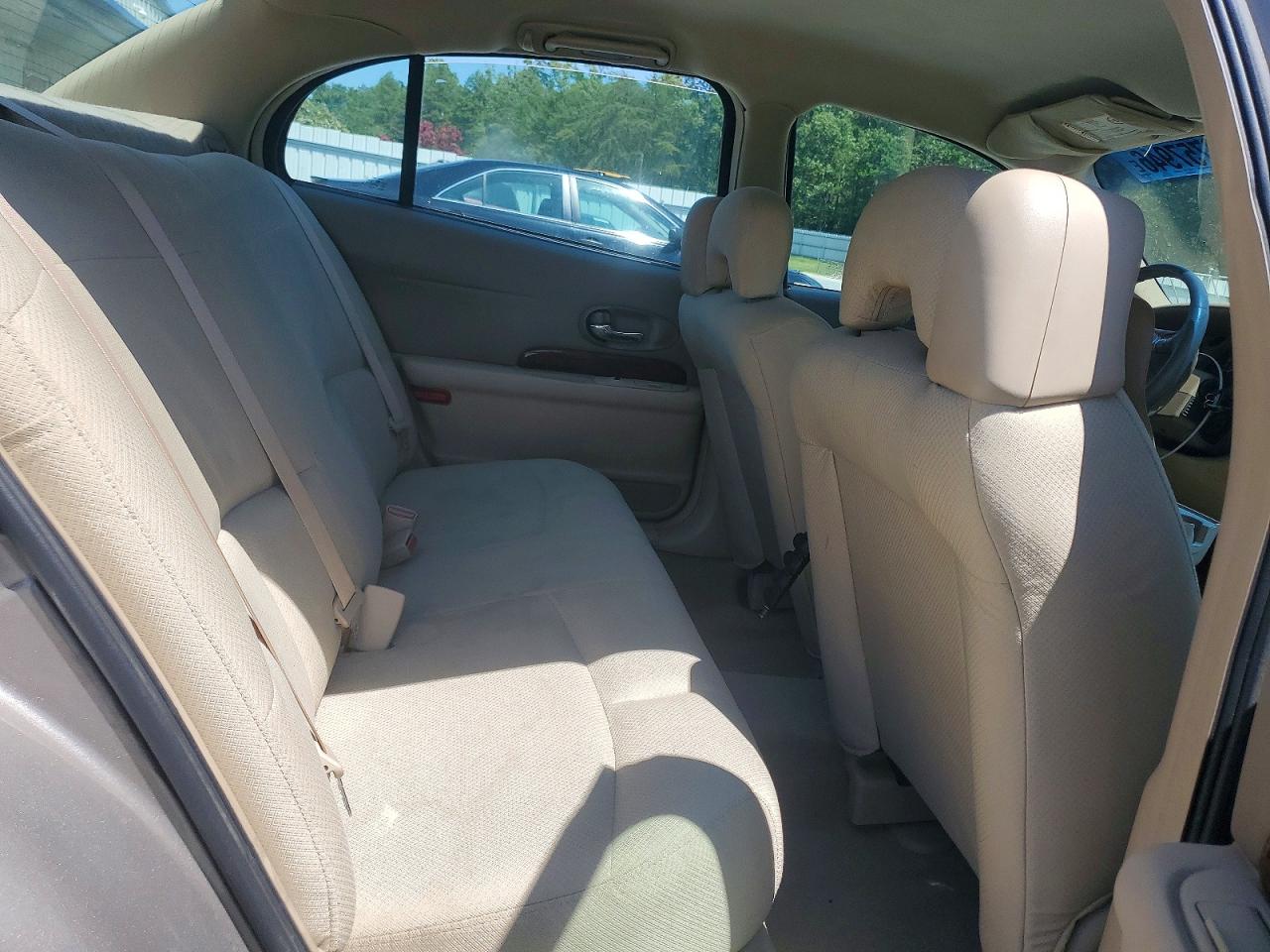 2004 Buick Lesabre Custom Gold vin: 1G4HP52K44U112661
