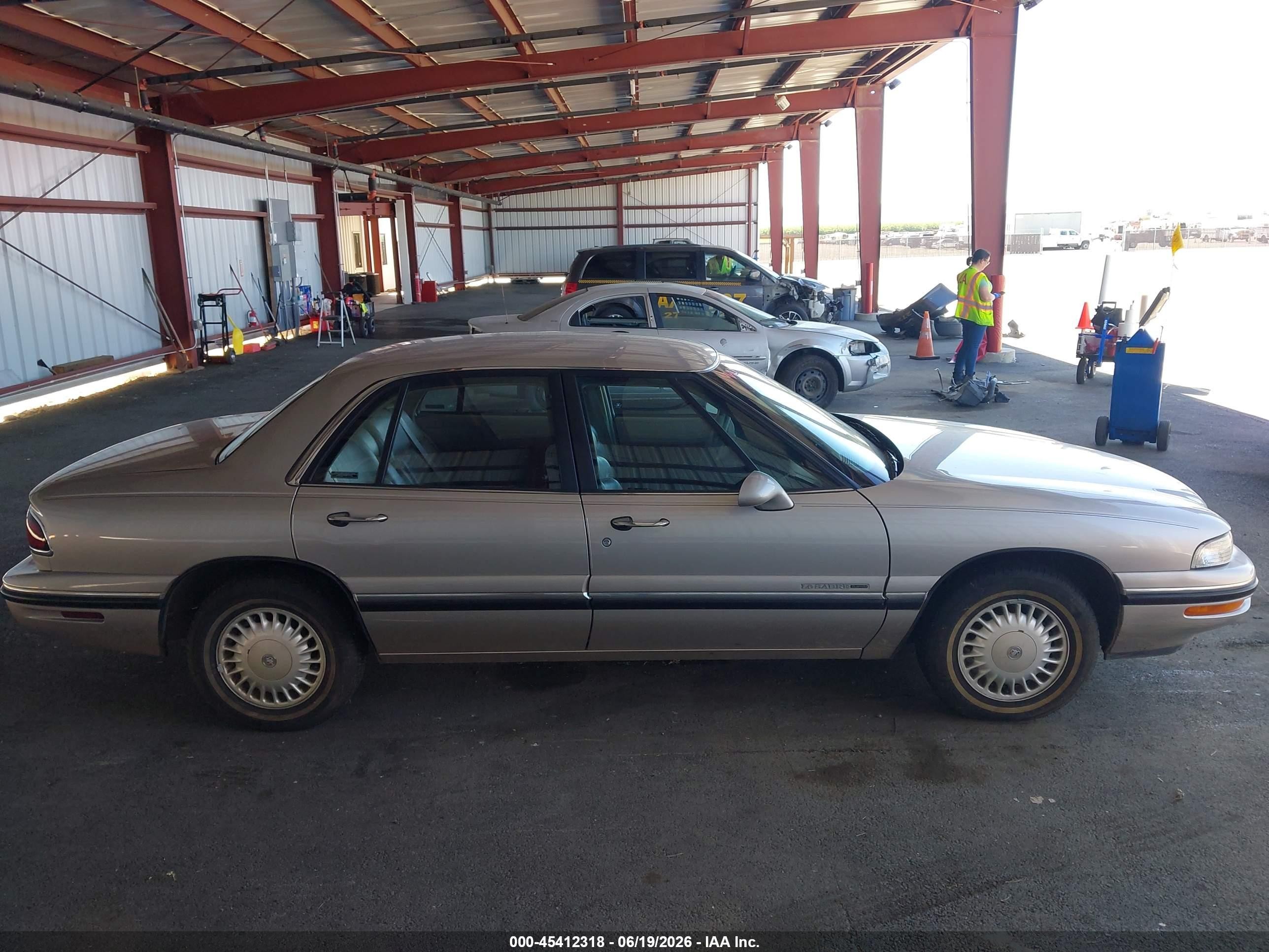 1997 Buick Lesabre Custom Beige vin: 1G4HP52K4VH489601