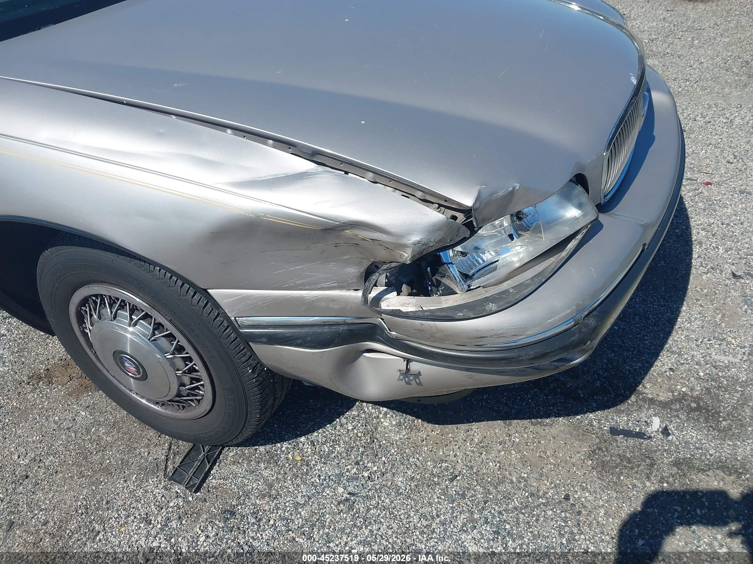 1998 Buick Lesabre Custom Champagne vin: 1G4HP52K4WH435085