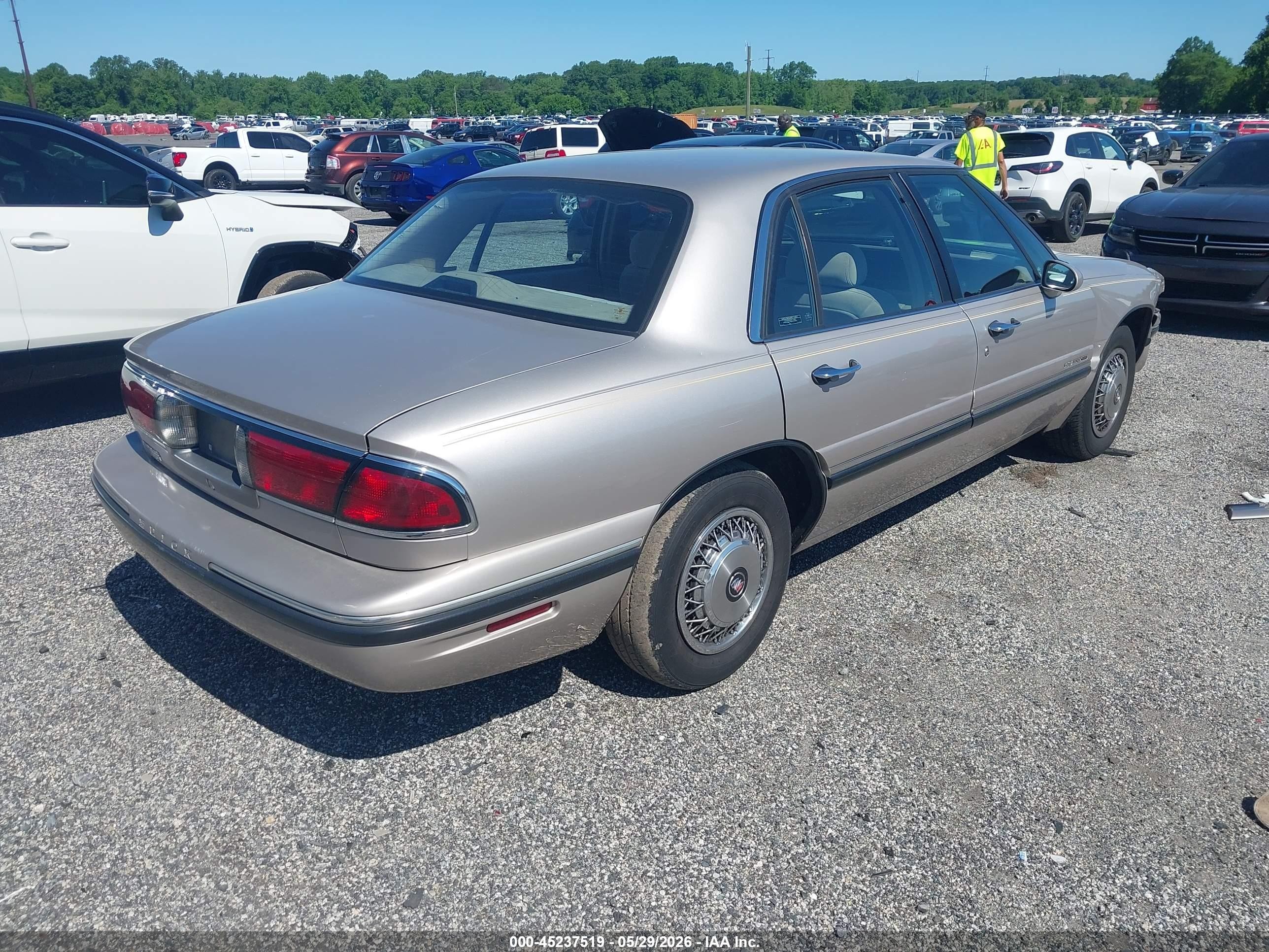 1998 Buick Lesabre Custom Champagne vin: 1G4HP52K4WH435085
