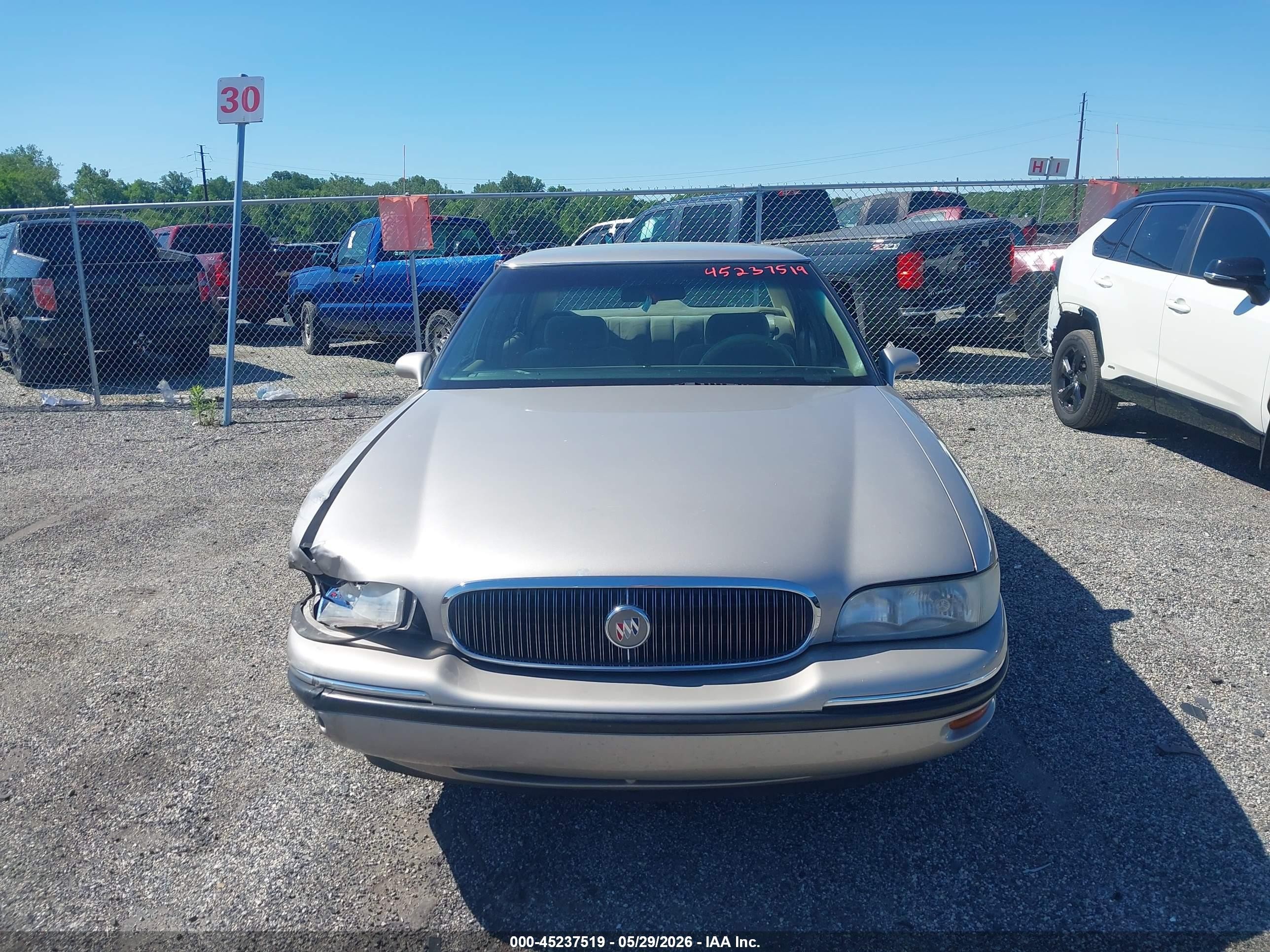 1998 Buick Lesabre Custom Champagne vin: 1G4HP52K4WH435085