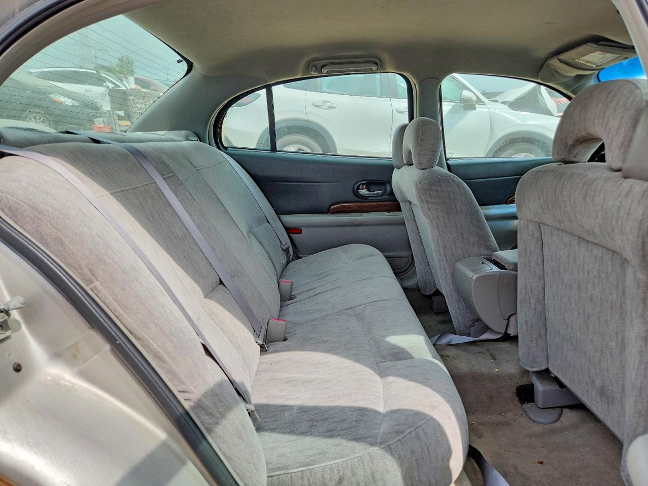 2005 Buick Lesabre Silver vin: 1G4HP52K55U261940