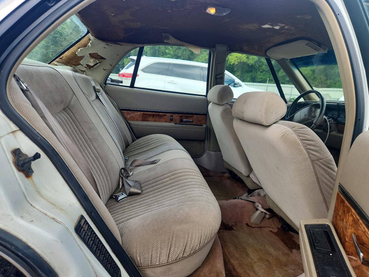 1996 Buick Lesabre Custom White vin: 1G4HP52K5TH403953