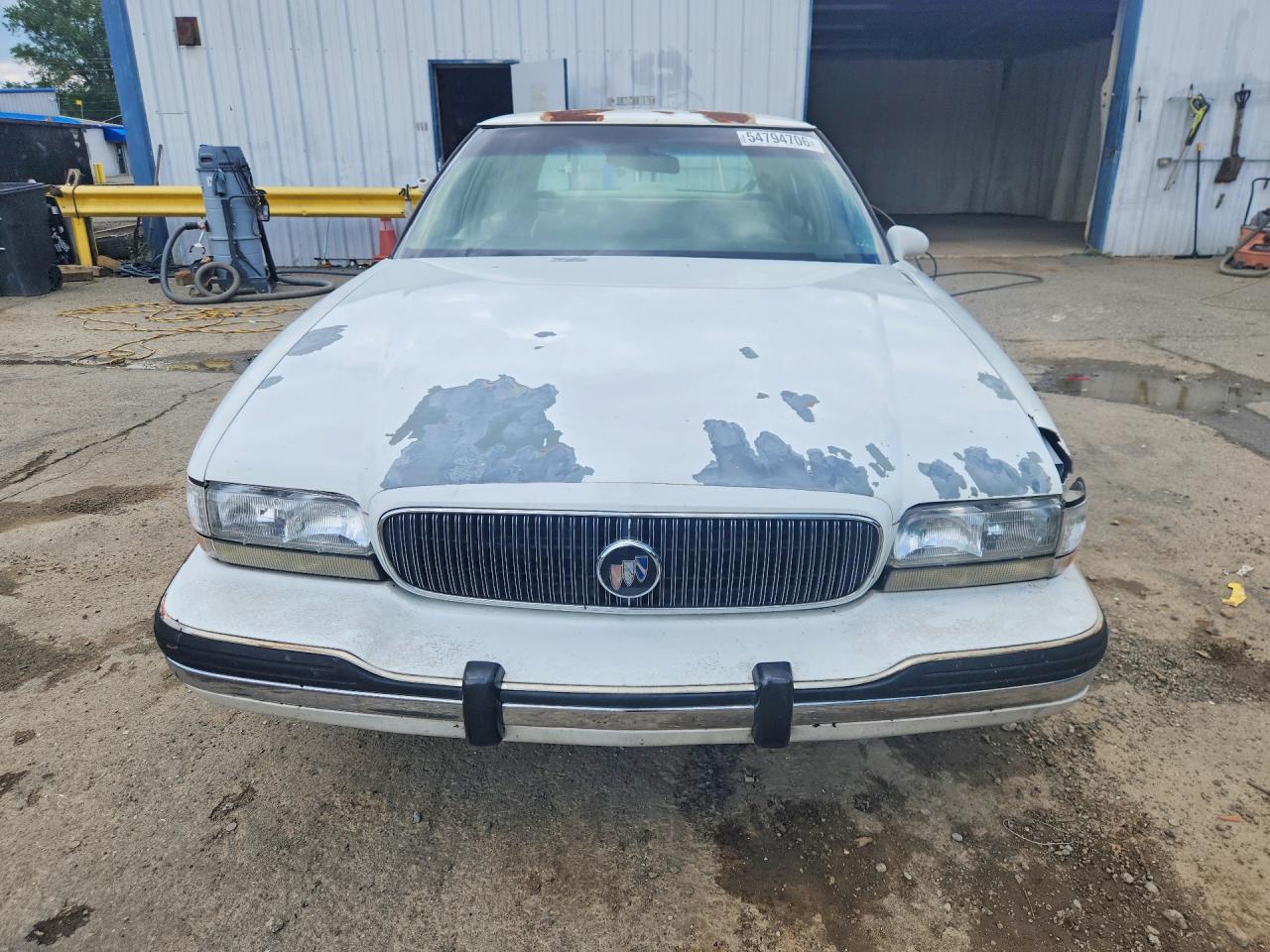 1996 Buick Lesabre Custom White vin: 1G4HP52K5TH403953