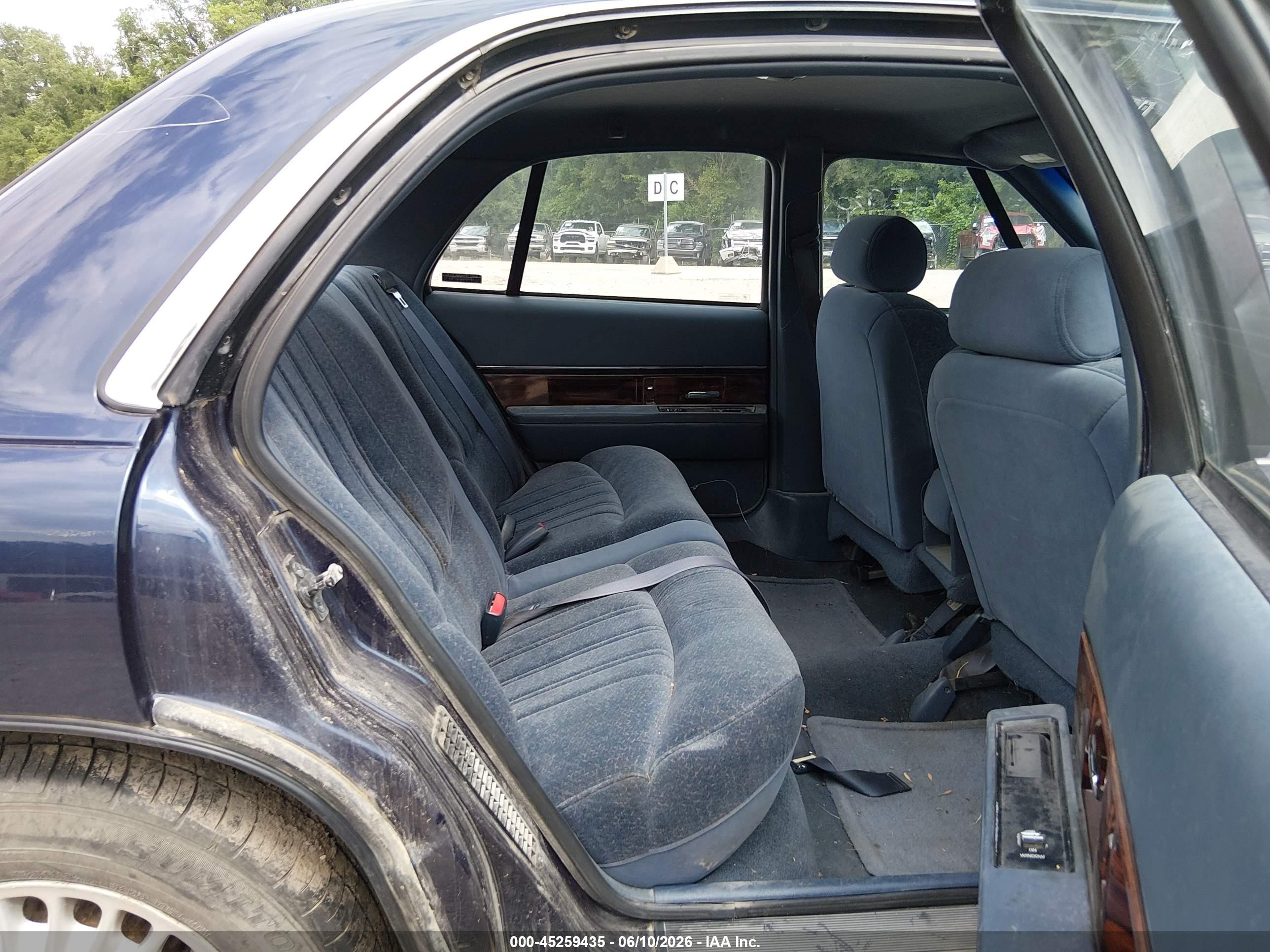 1999 Buick Lesabre Custom Navy vin: 1G4HP52K5XH465245