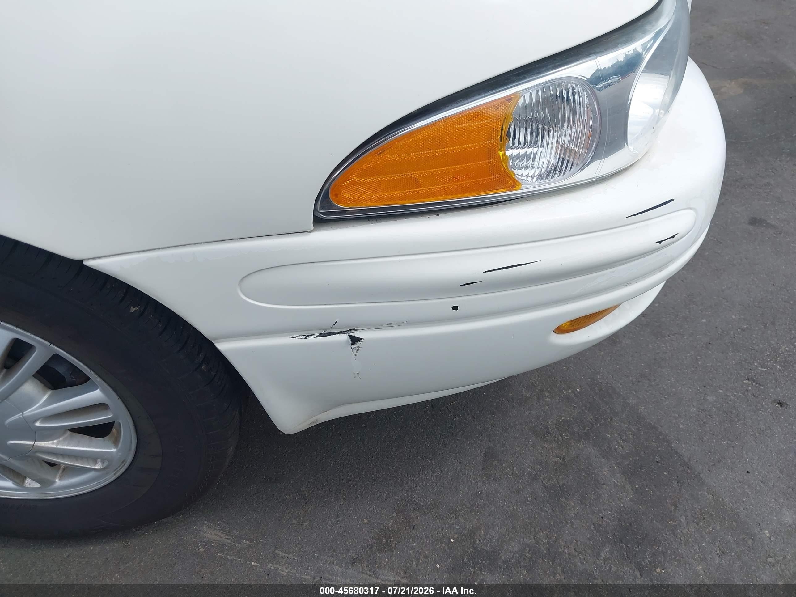 2005 Buick Lesabre Custom White vin: 1G4HP52K65U270730