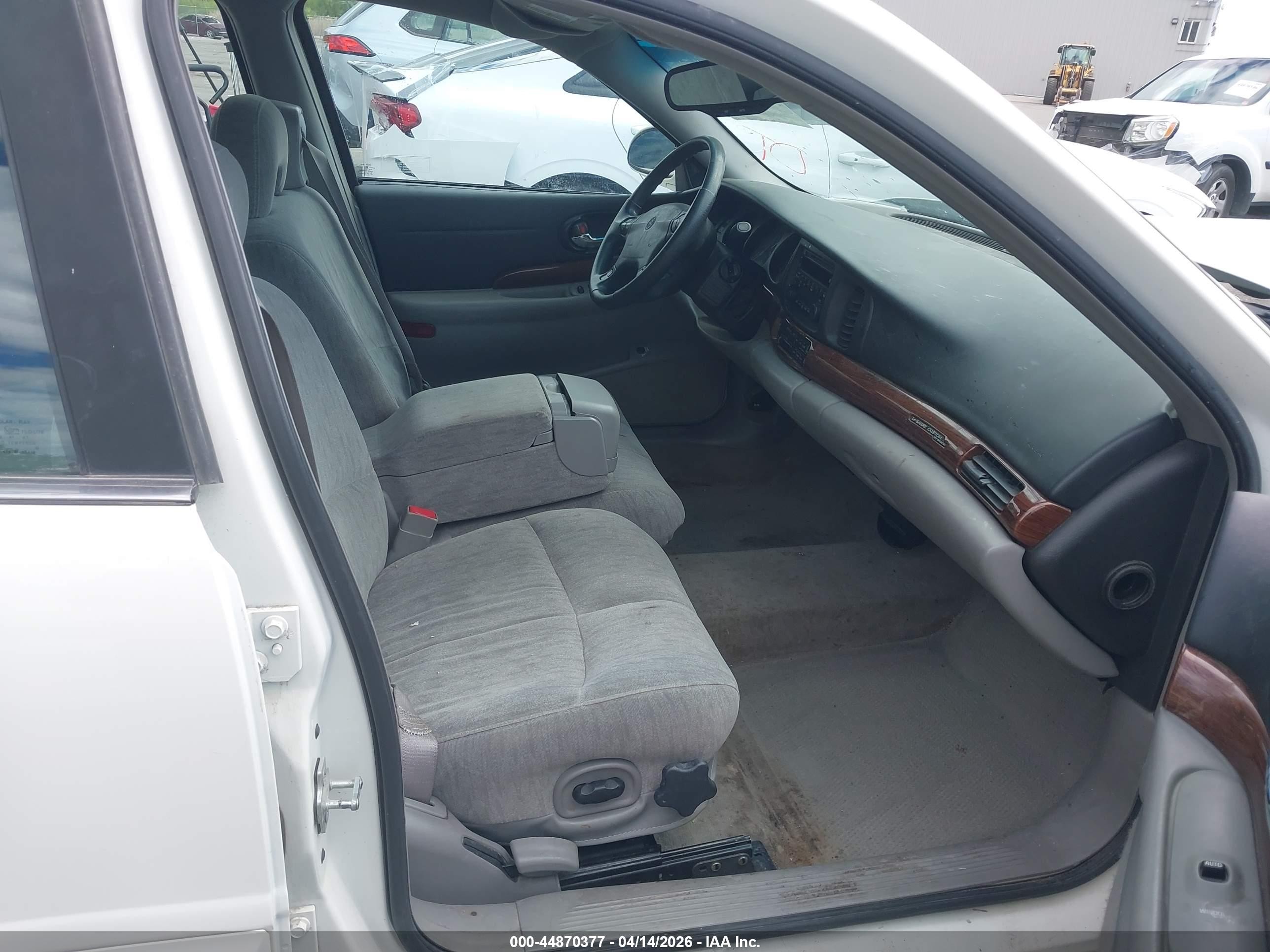 2005 Buick Lesabre Custom White vin: 1G4HP52K65U285406