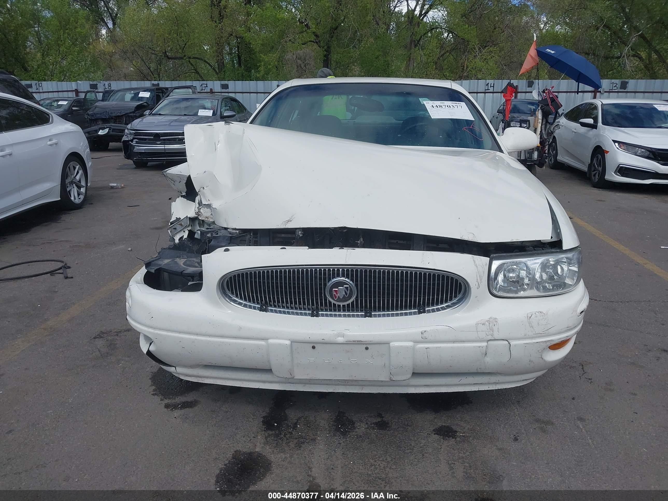 2005 Buick Lesabre Custom White vin: 1G4HP52K65U285406