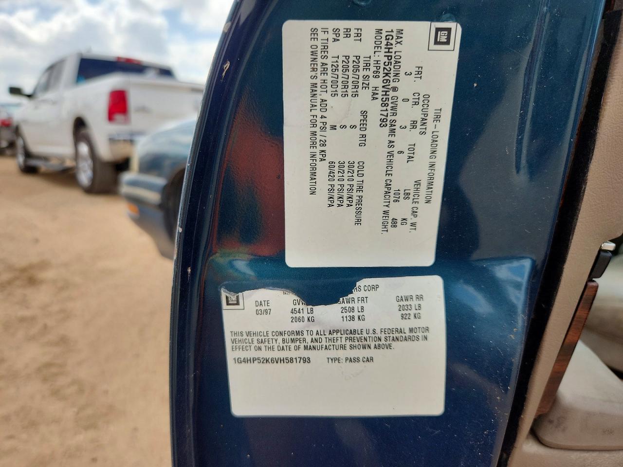 1997 Buick Lesabre Custom Green vin: 1G4HP52K6VH581793