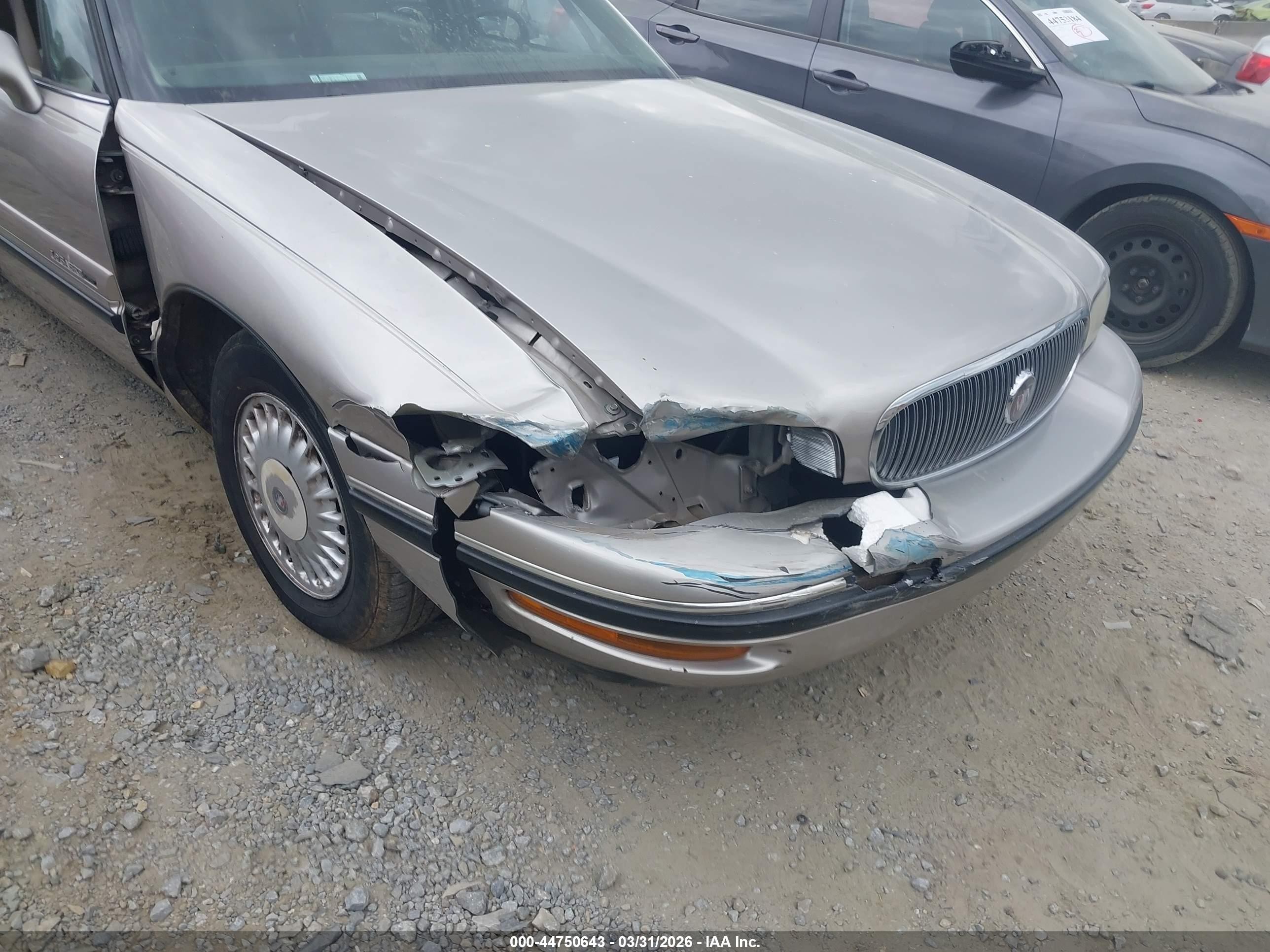 1998 Buick Lesabre Custom Gold vin: 1G4HP52K6WH401892