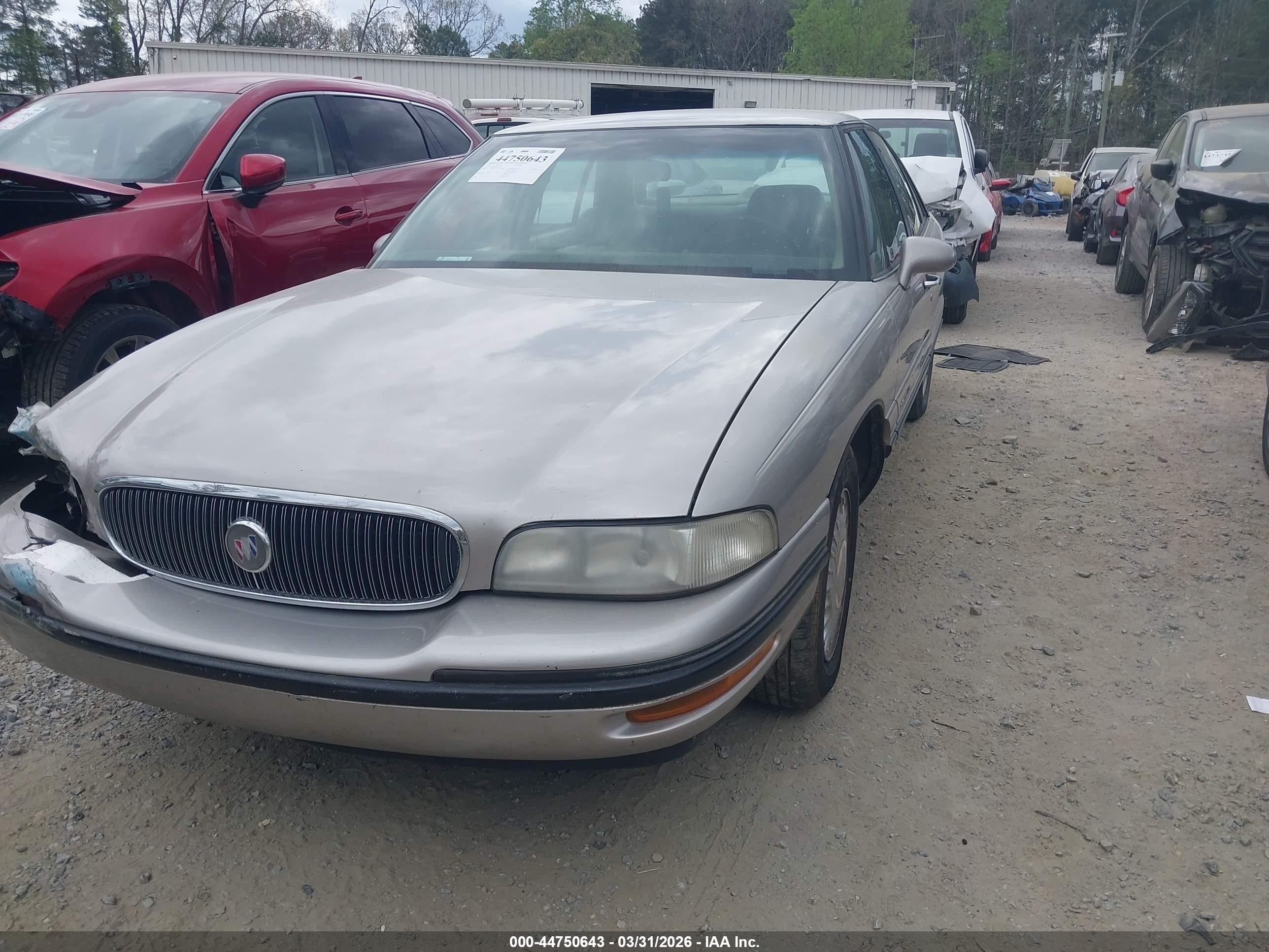 1998 Buick Lesabre Custom Gold vin: 1G4HP52K6WH401892