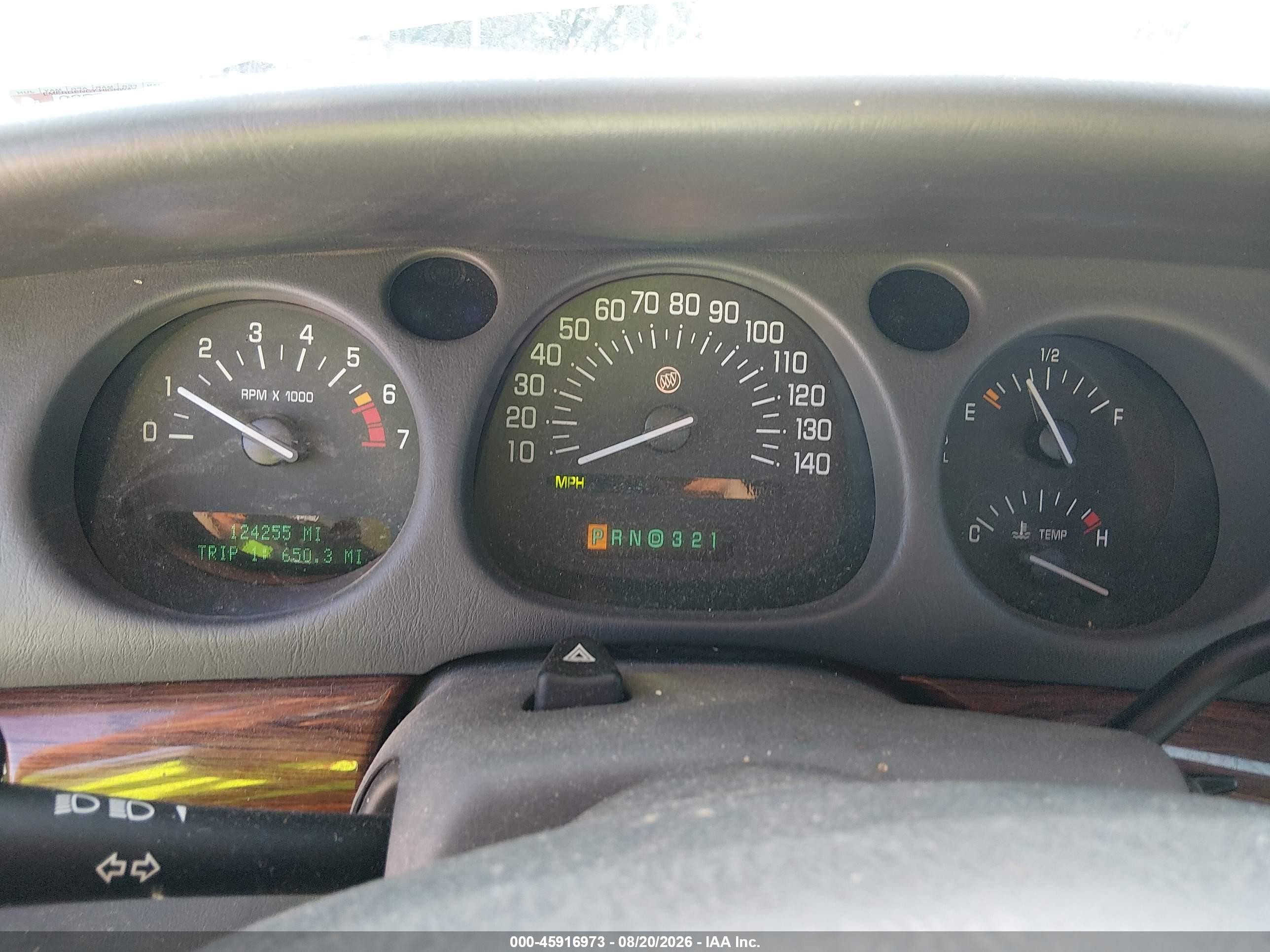 2004 Buick Lesabre Custom White vin: 1G4HP52K744174023