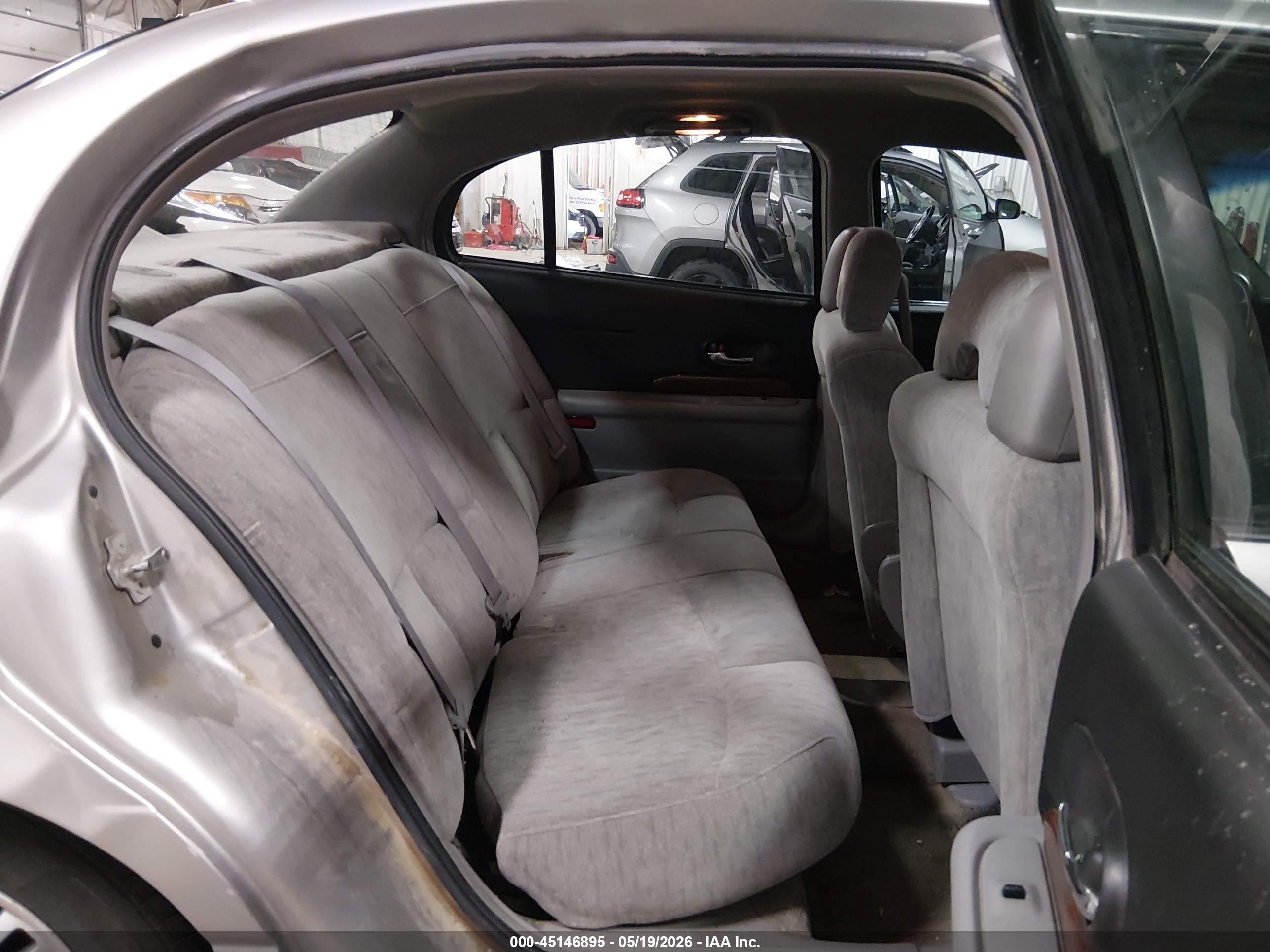 2005 Buick Lesabre Custom Silver vin: 1G4HP52K75U141475