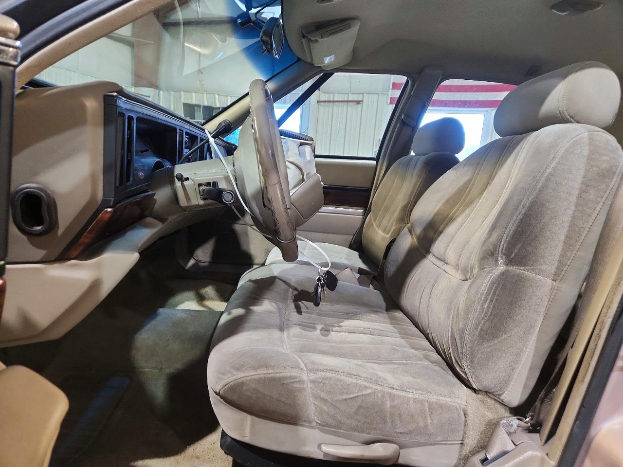 1998 Buick Lesabre Custom Beige vin: 1G4HP52K7WH483857
