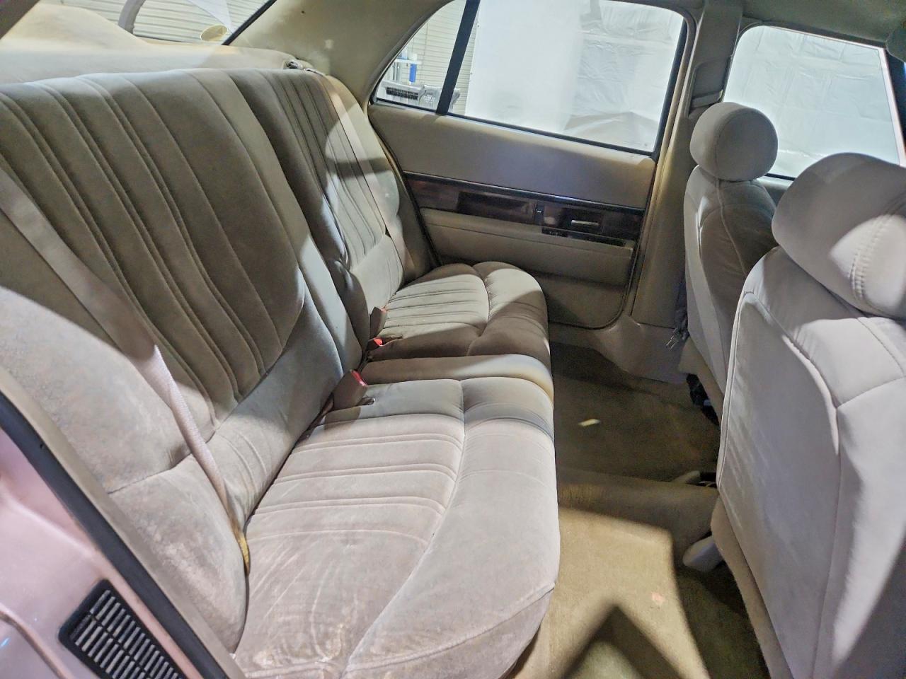 1998 Buick Lesabre Custom Beige vin: 1G4HP52K7WH483857