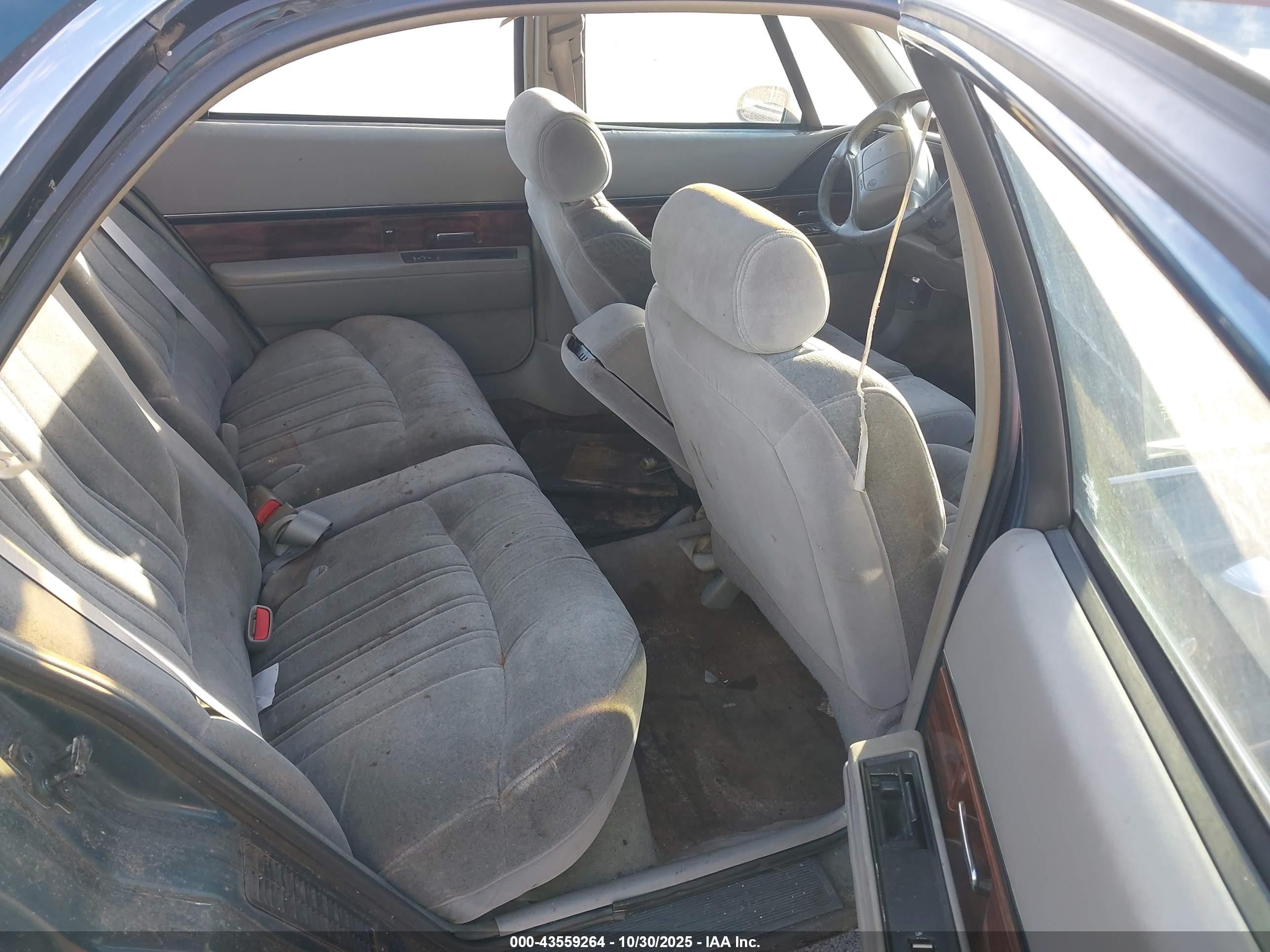 1998 Buick Lesabre Custom Зеленый vin: 1G4HP52K7WH531096