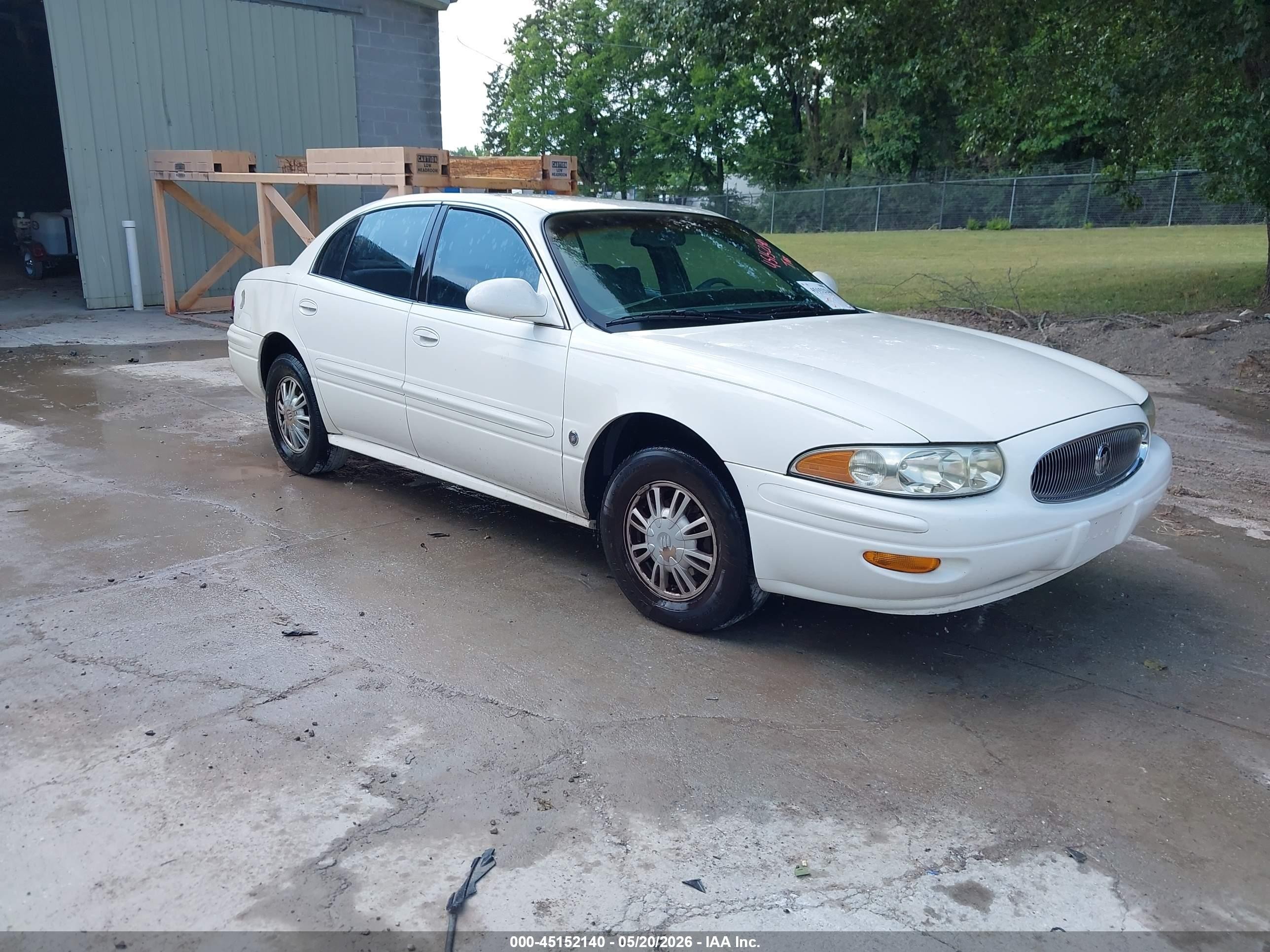 2003 Buick Lesabre Custom White vin: 1G4HP52K83U138145
