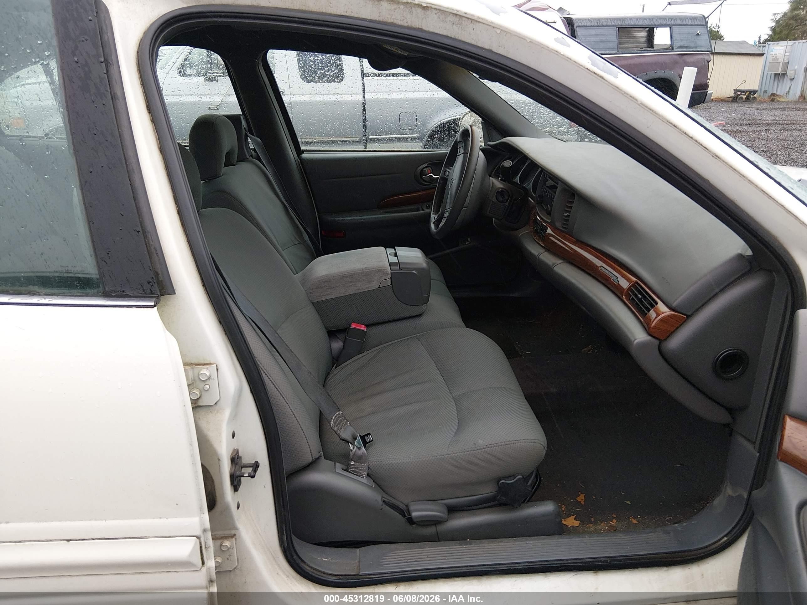 2004 Buick Lesabre Custom White vin: 1G4HP52K844105406