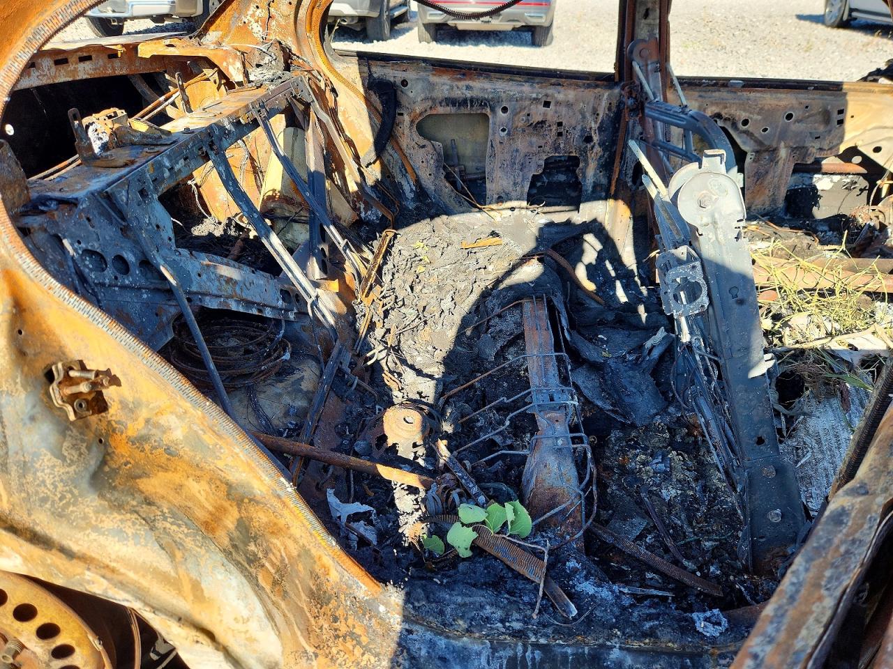 2004 Buick Lesabre Custom Burn vin: 1G4HP52K844114364