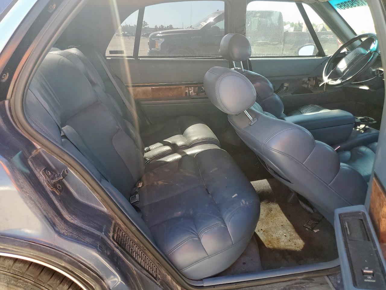 1996 Buick Lesabre Custom Blue vin: 1G4HP52K9TH413871