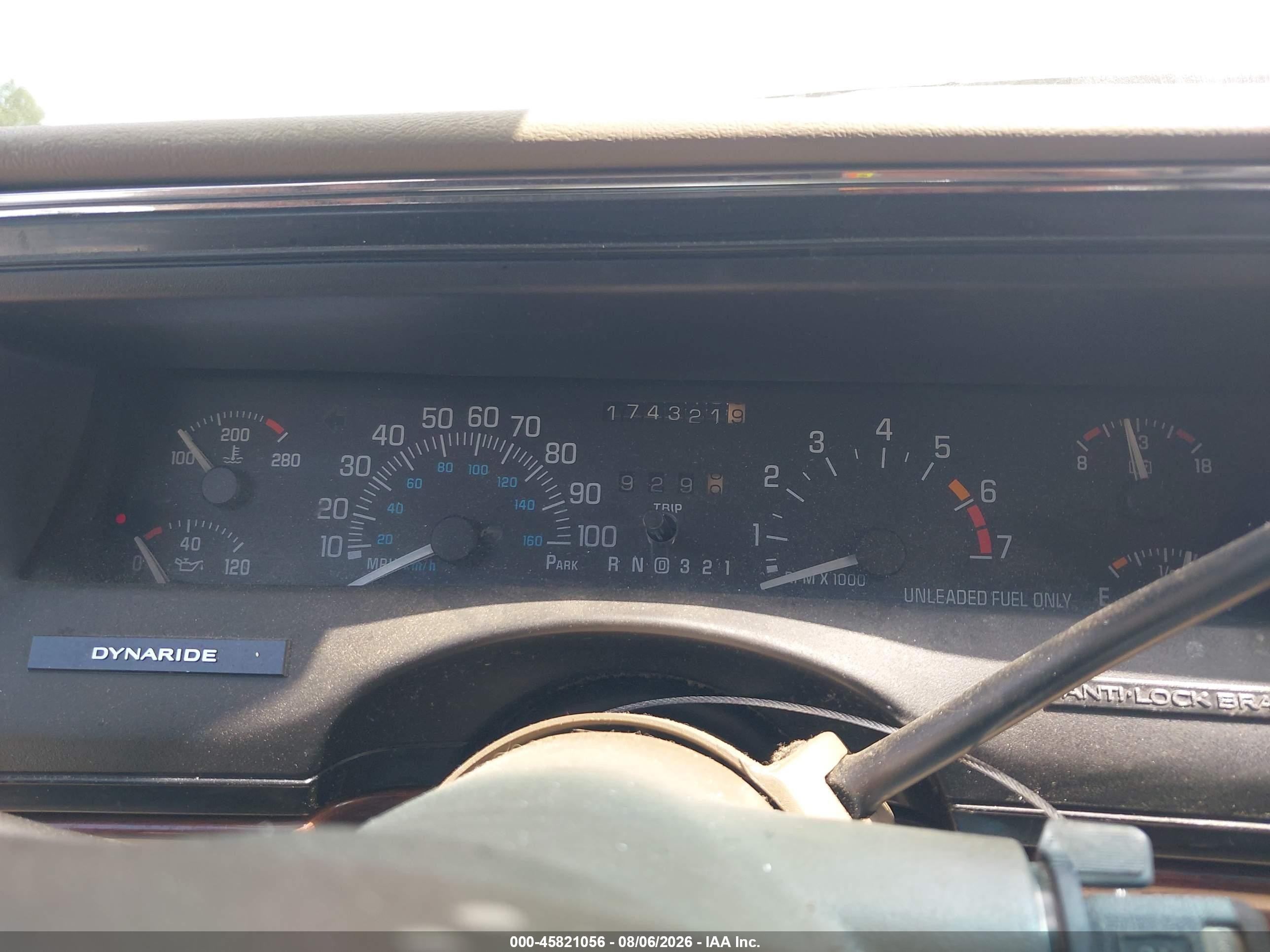 1997 Buick Lesabre Custom Silver vin: 1G4HP52K9VH590519