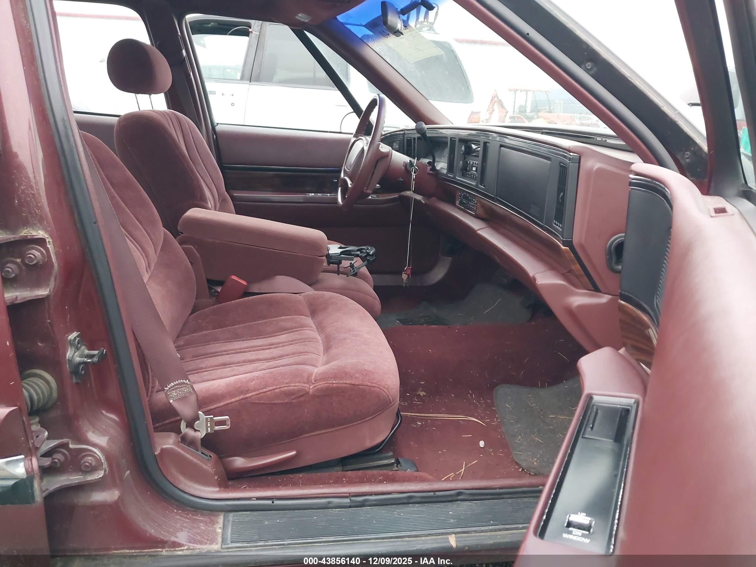 1998 Buick Lesabre Custom Burgundy vin: 1G4HP52K9WH471225