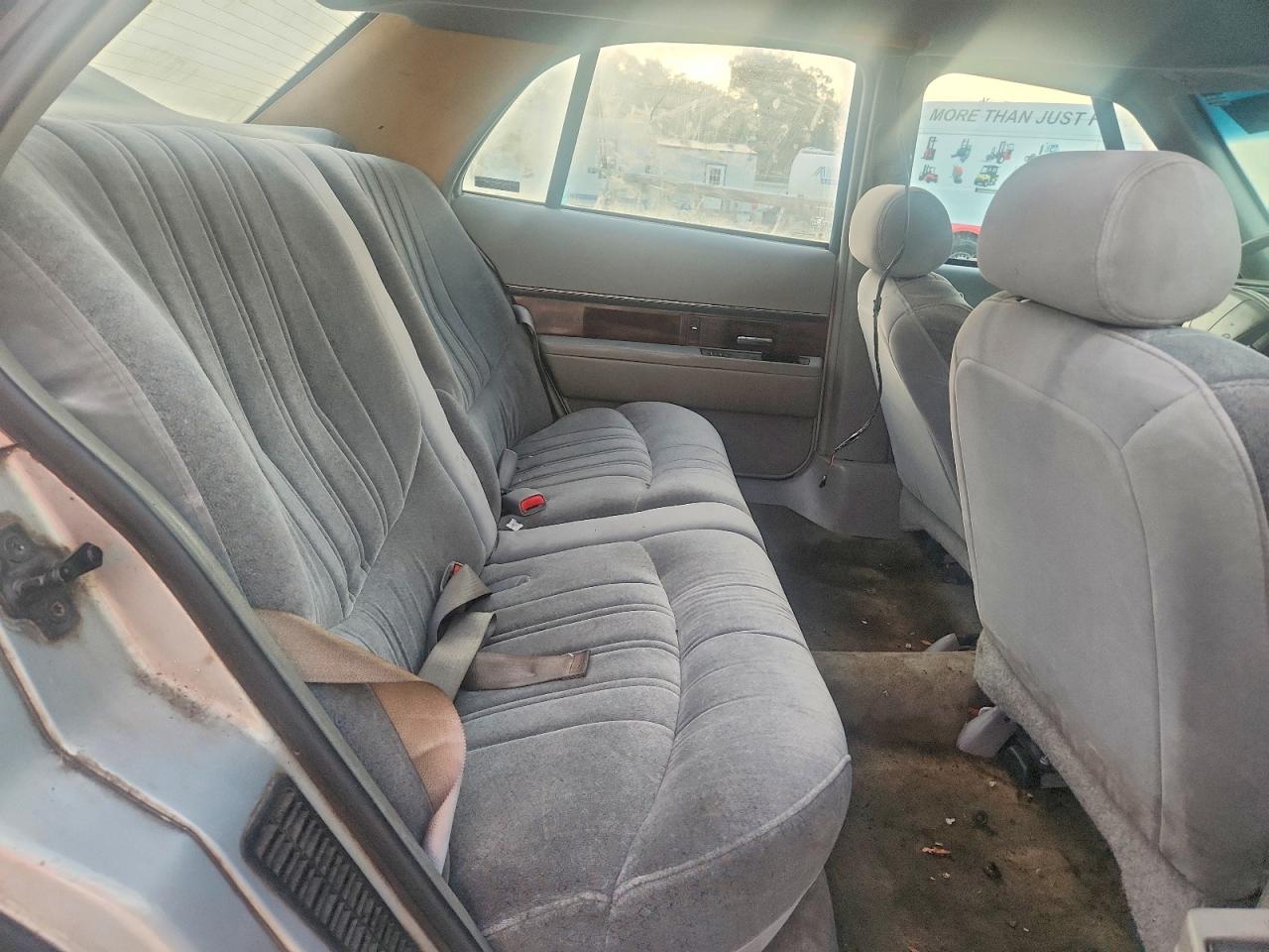 1998 Buick Lesabre Custom Silver vin: 1G4HP52K9WH489076