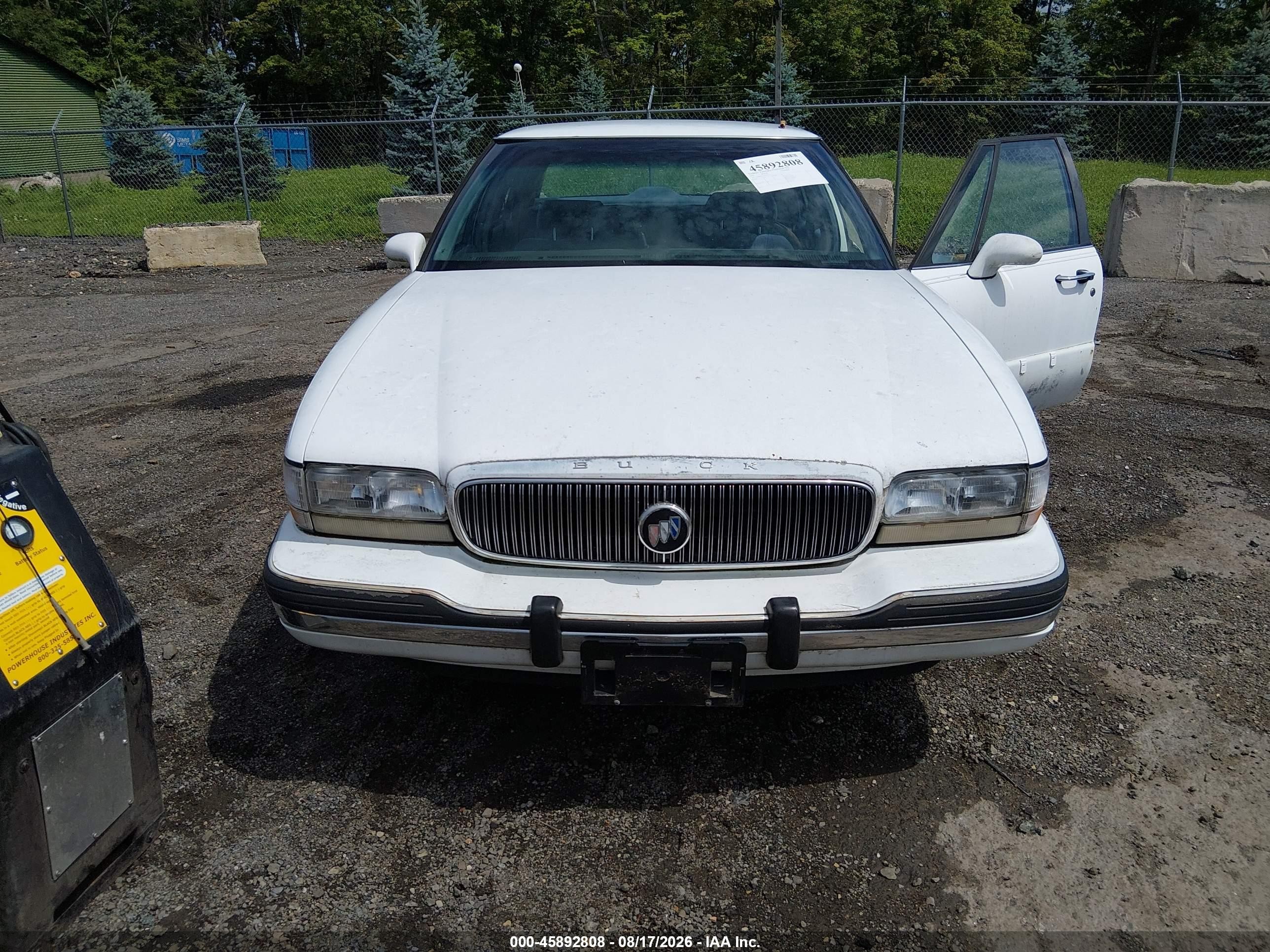1995 Buick Lesabre Custom White vin: 1G4HP52L1SH405710