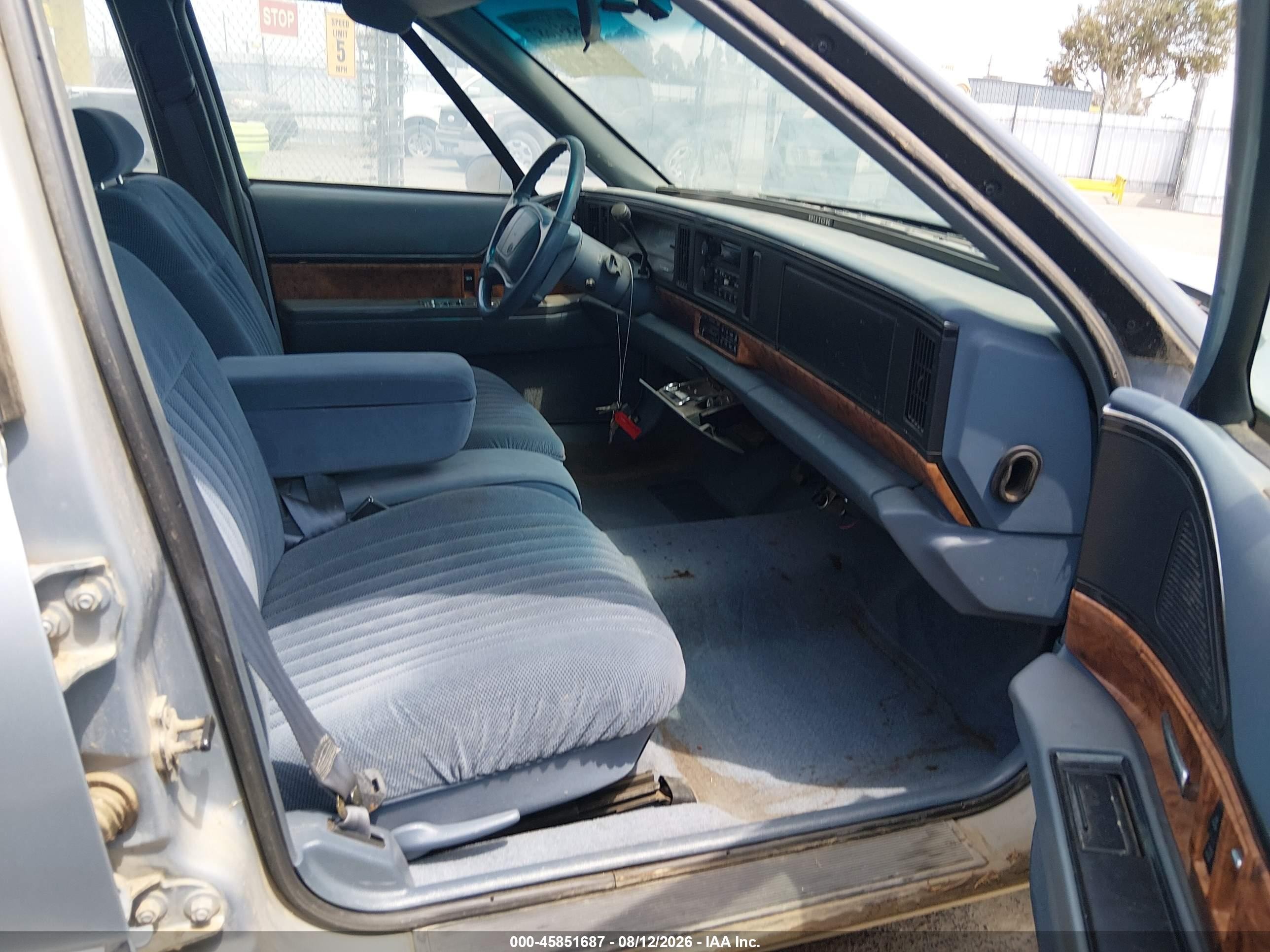 1995 Buick Lesabre Custom Light Blue vin: 1G4HP52L2SH501362