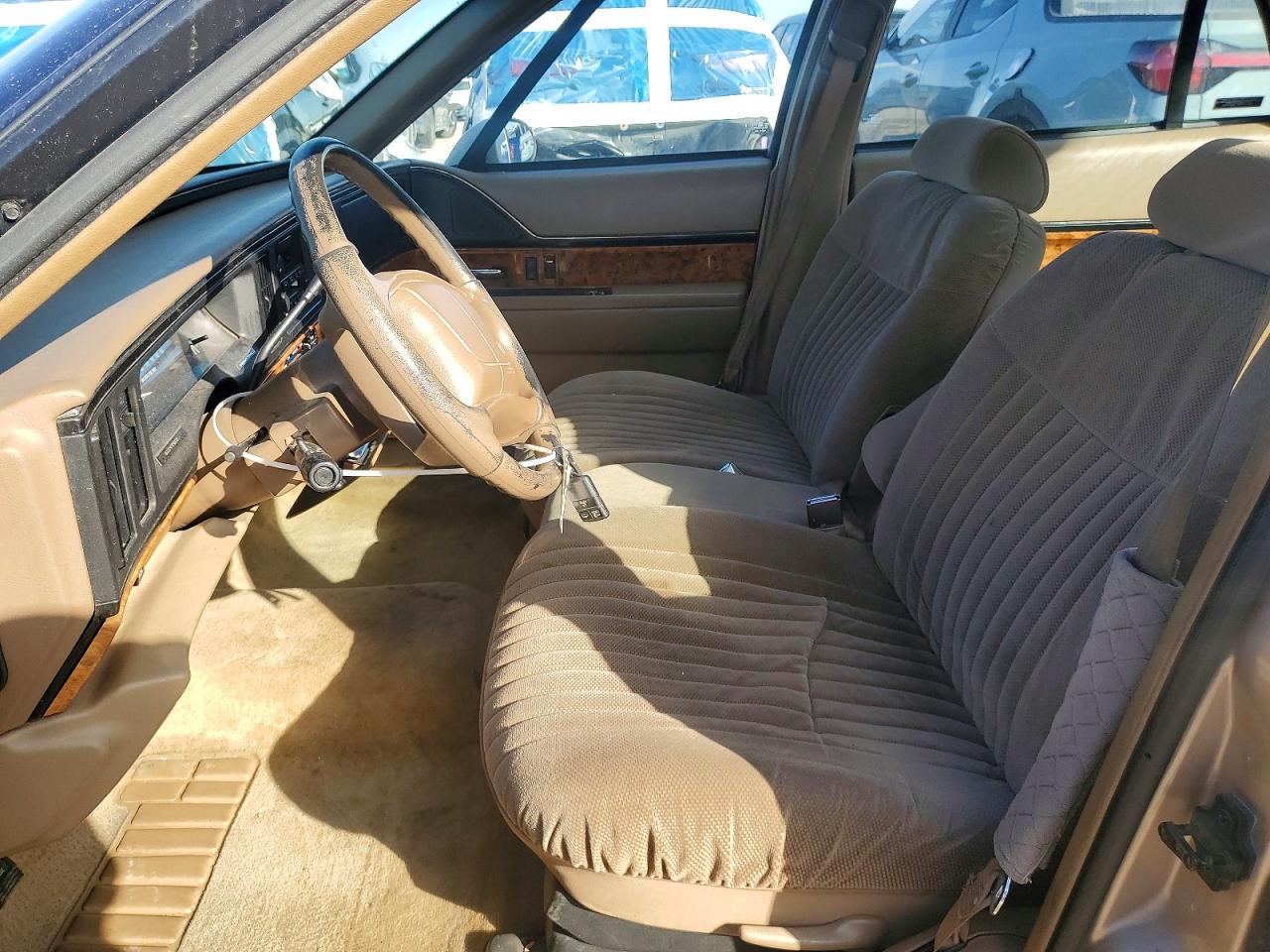 1995 Buick Lesabre Custom Beige vin: 1G4HP52L5SH513375