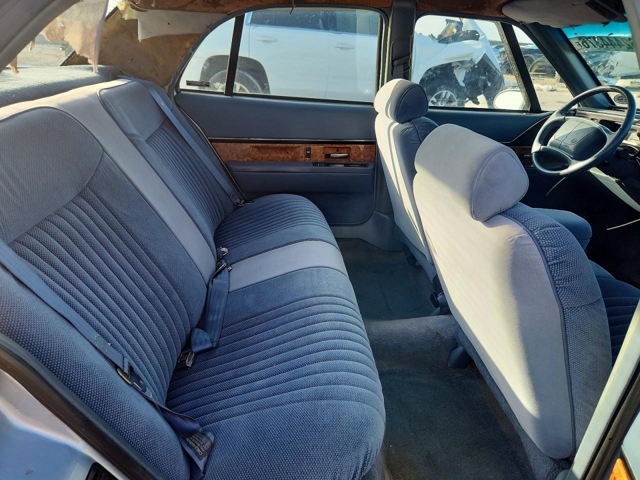 1995 Buick Lesabre Custom Silver vin: 1G4HP52L7SH455320