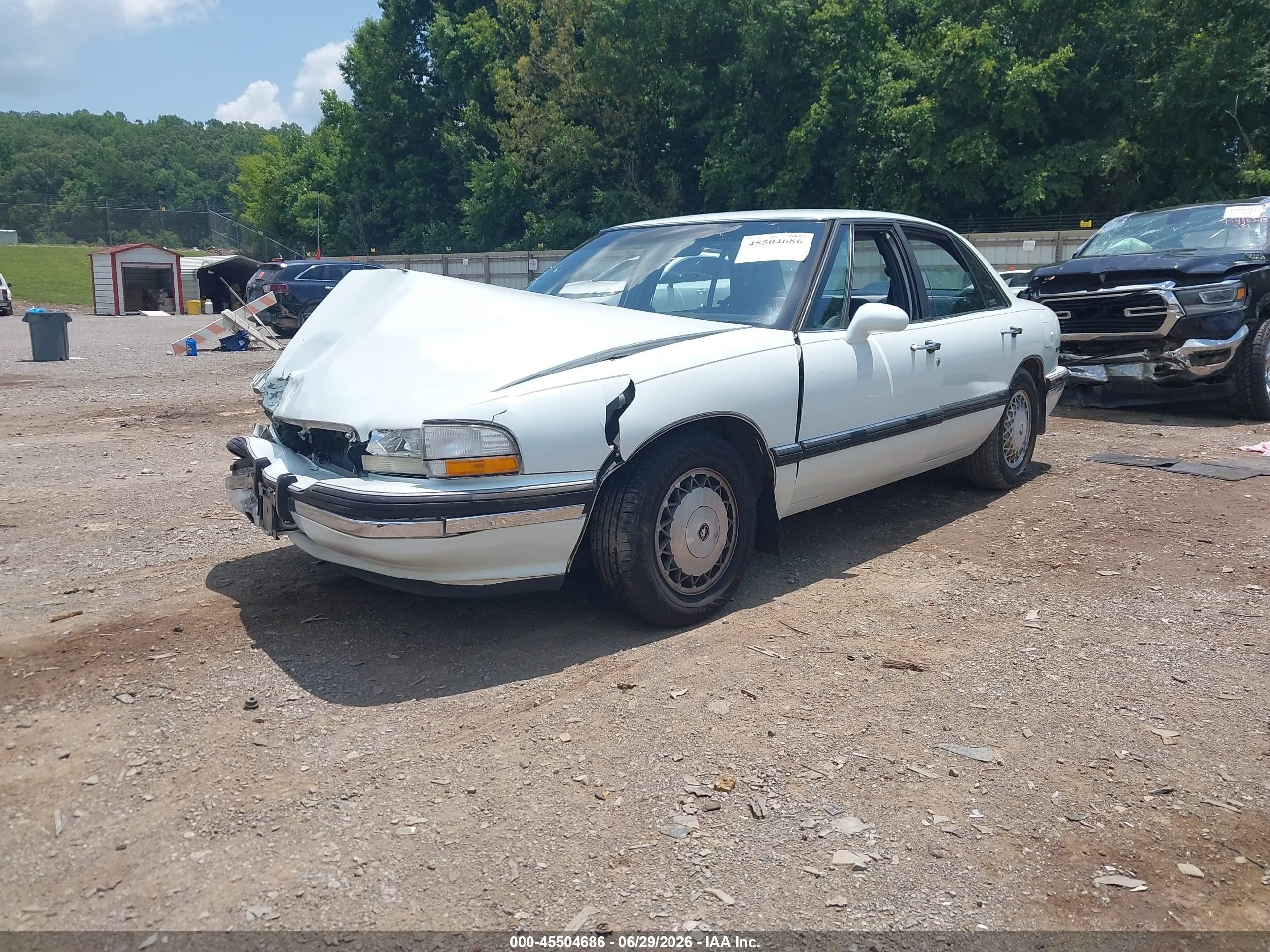 1993 Buick Lesabre Custom/90th Anniversary White vin: 1G4HP53L3PH499496