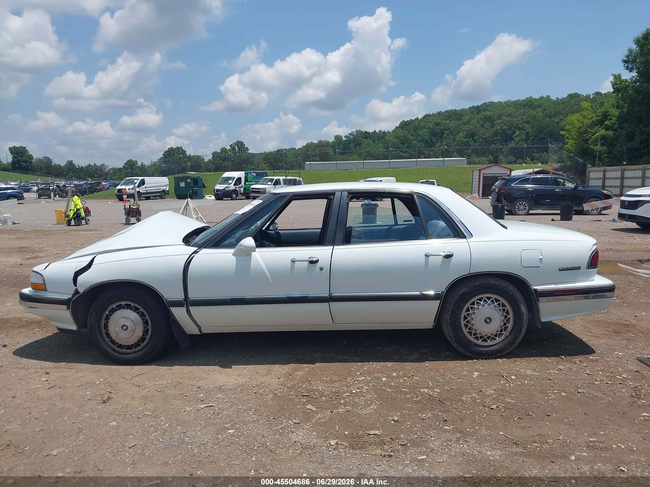 1993 Buick Lesabre Custom/90th Anniversary White vin: 1G4HP53L3PH499496