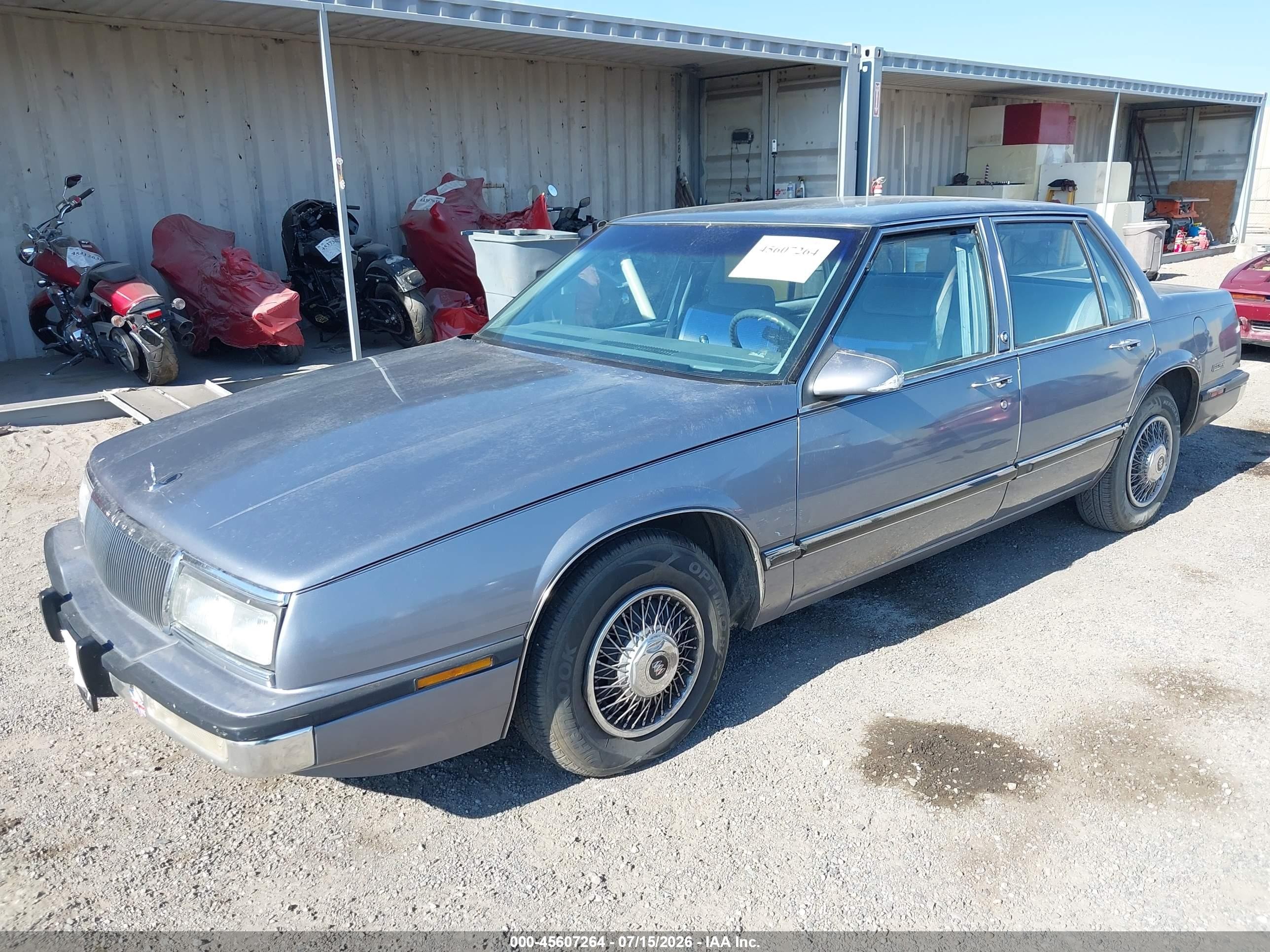 1990 Buick Lesabre Custom Silver vin: 1G4HP54C6LH546402