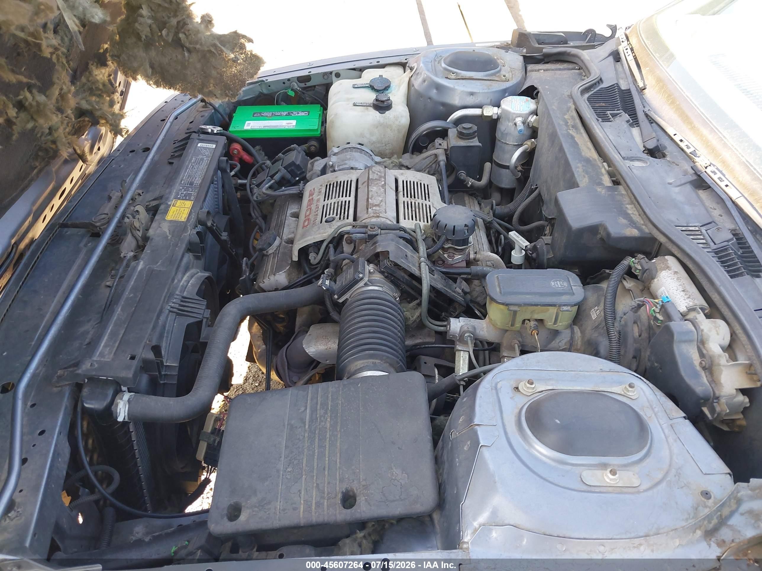 1990 Buick Lesabre Custom Silver vin: 1G4HP54C6LH546402