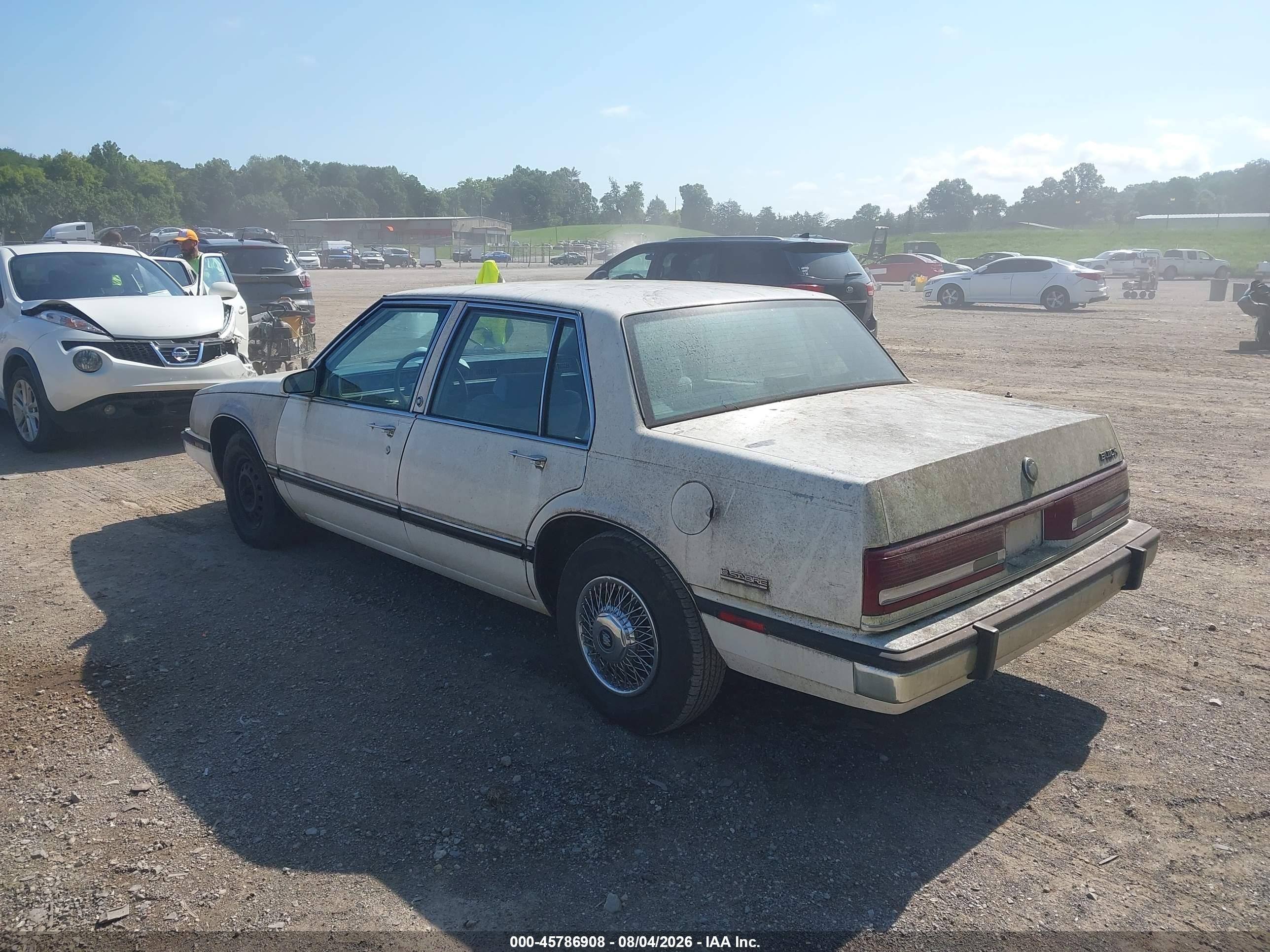 1990 Buick Lesabre Custom White vin: 1G4HP54C8LH459360
