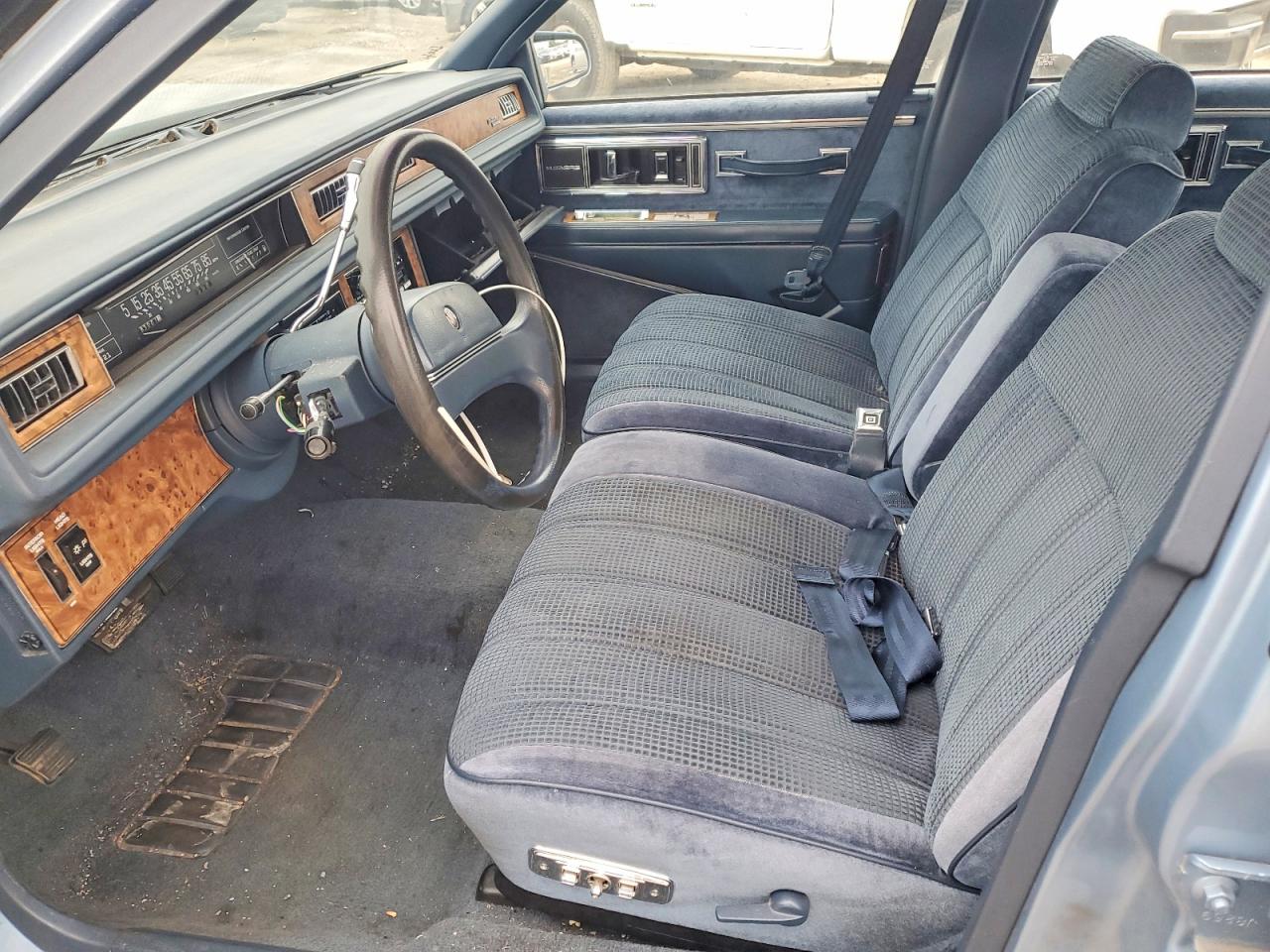 1991 Buick Lesabre Custom Blue vin: 1G4HP54C8MH428739