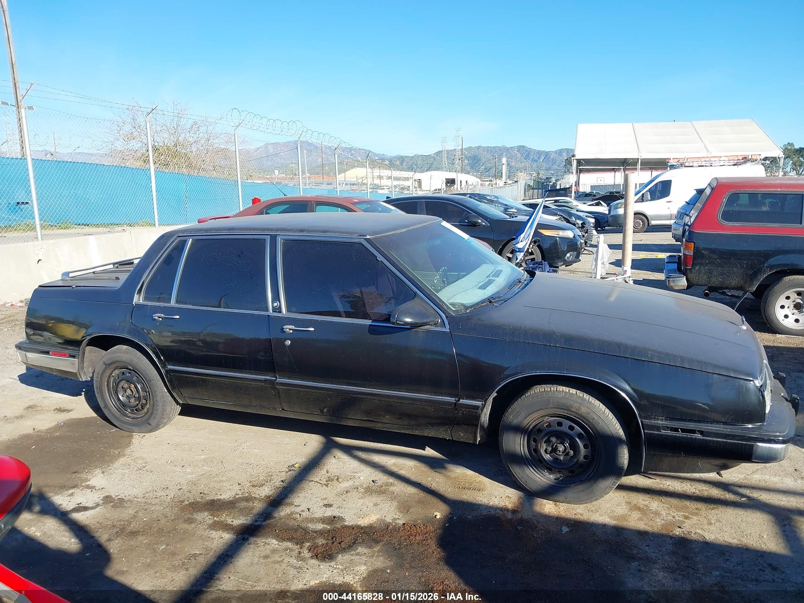 1990 Buick Lesabre Custom Black vin: 1G4HP54C9LH490245