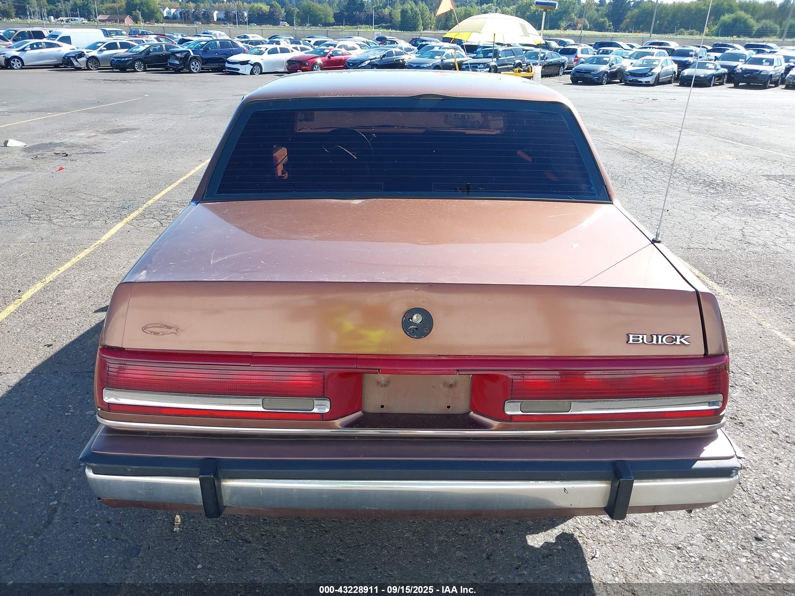 1990 Buick Lesabre Custom Brown vin: 1G4HP54C9LH498071