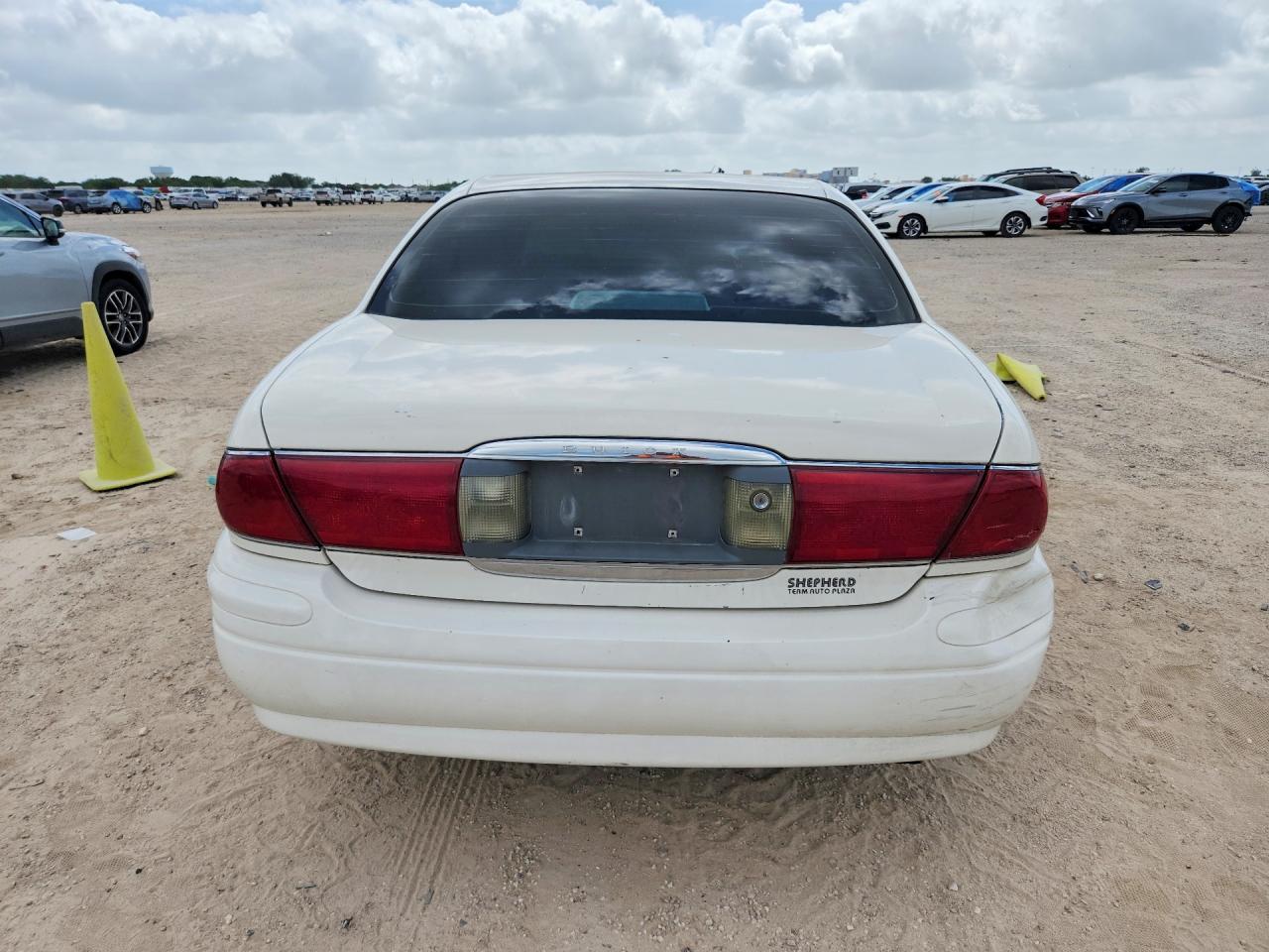 2002 Buick Lesabre Custom White vin: 1G4HP54K224199647