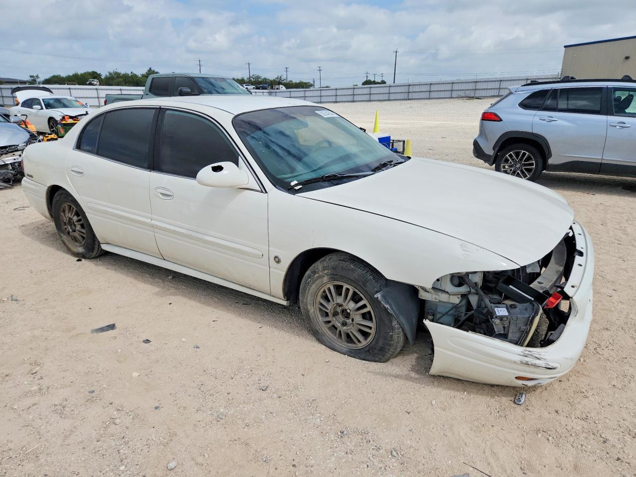 2002 Buick Lesabre Custom White vin: 1G4HP54K224199647