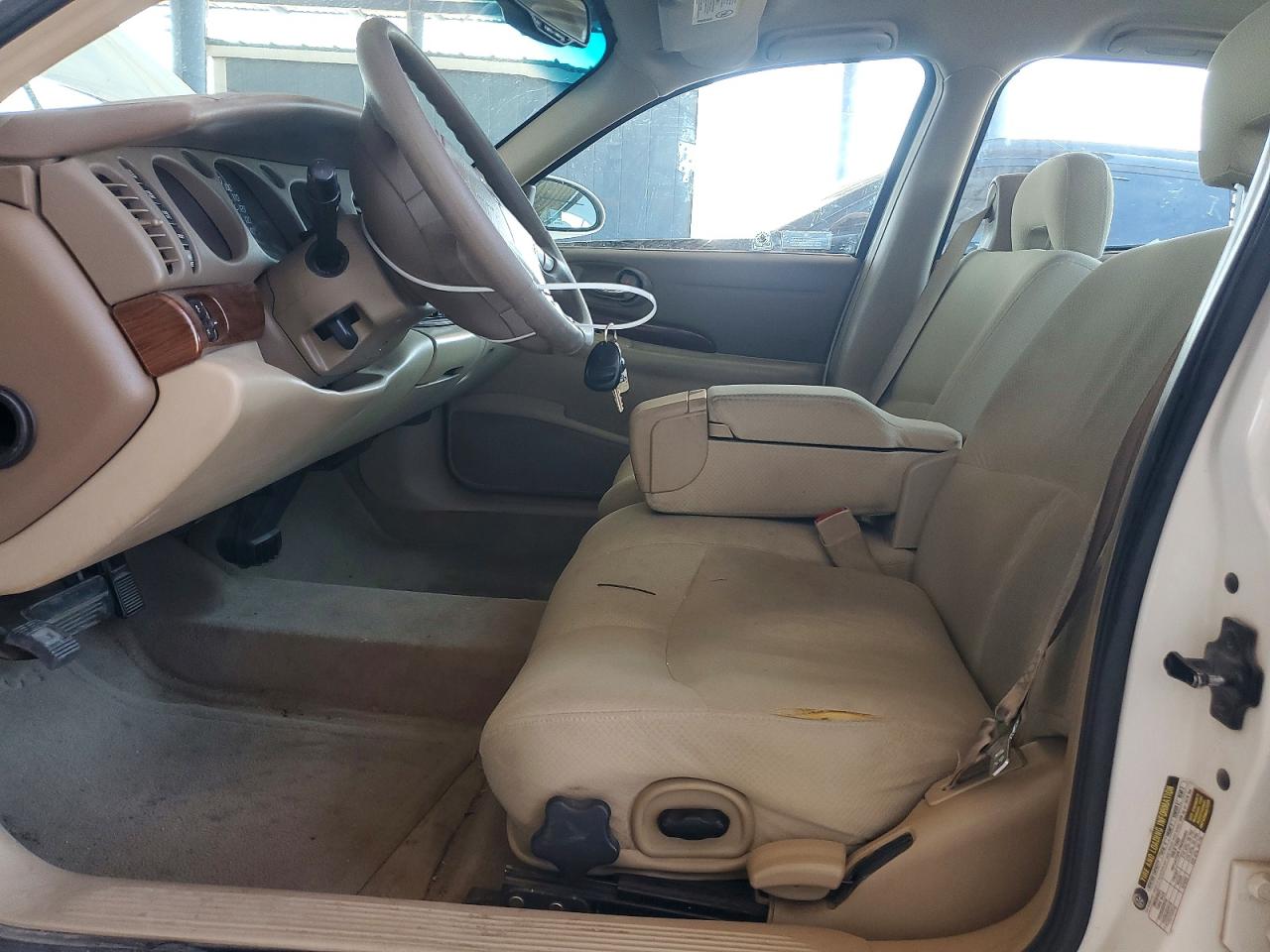 2004 Buick Lesabre Custom White vin: 1G4HP54K244136017